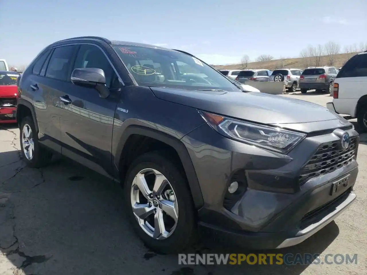 1 Photograph of a damaged car 2T3D6RFV6MW020925 TOYOTA RAV4 2021