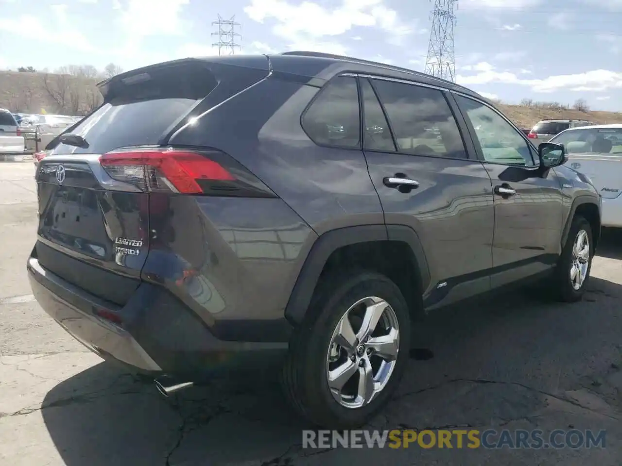 4 Photograph of a damaged car 2T3D6RFV6MW020925 TOYOTA RAV4 2021