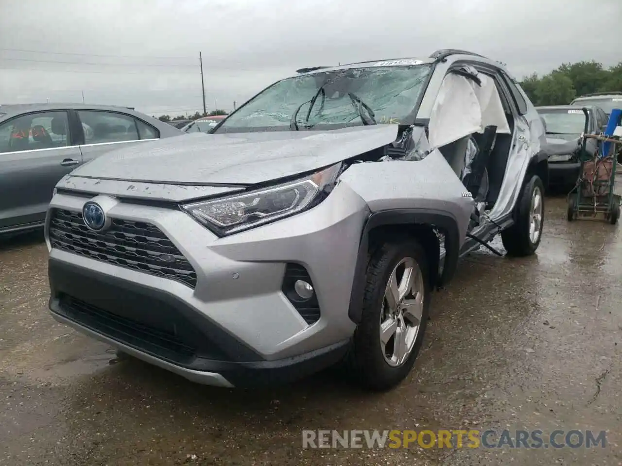 2 Photograph of a damaged car 2T3D6RFV7MW023803 TOYOTA RAV4 2021