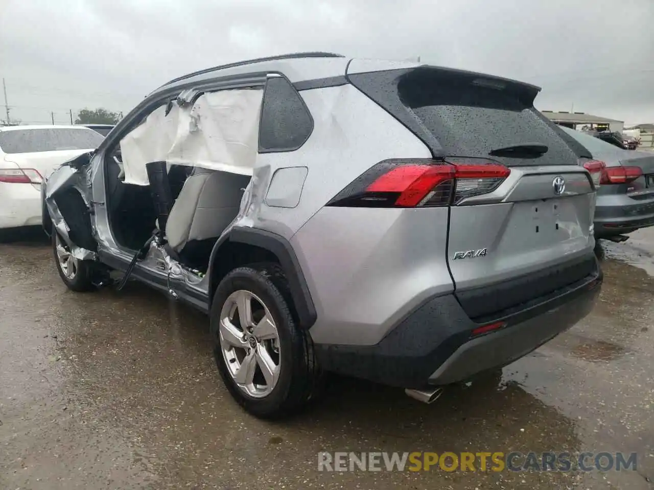 3 Photograph of a damaged car 2T3D6RFV7MW023803 TOYOTA RAV4 2021