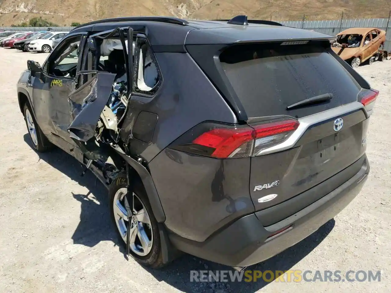 3 Photograph of a damaged car 2T3D6RFV9MW010910 TOYOTA RAV4 2021