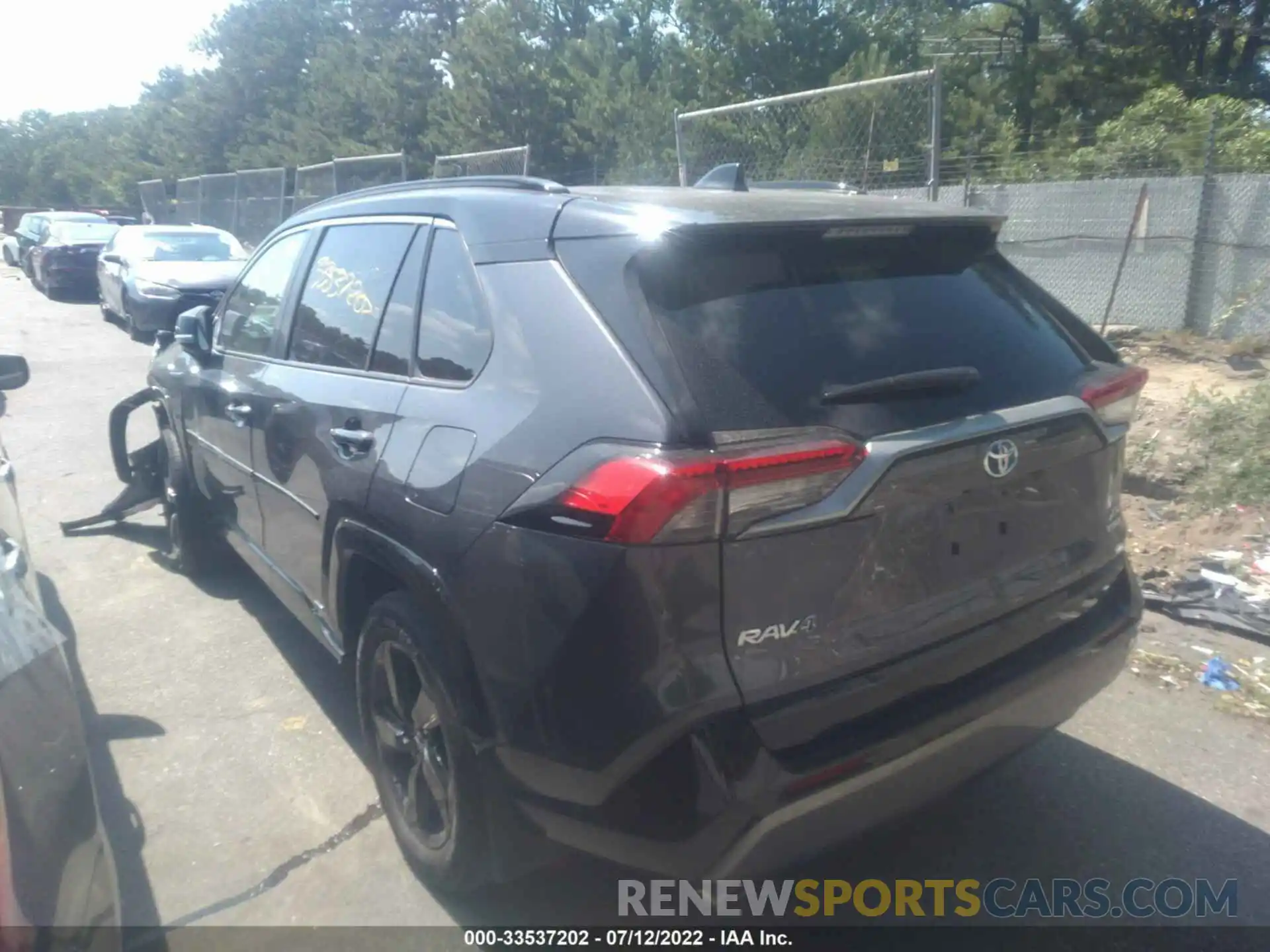 3 Photograph of a damaged car 2T3E6RFV0MW003302 TOYOTA RAV4 2021