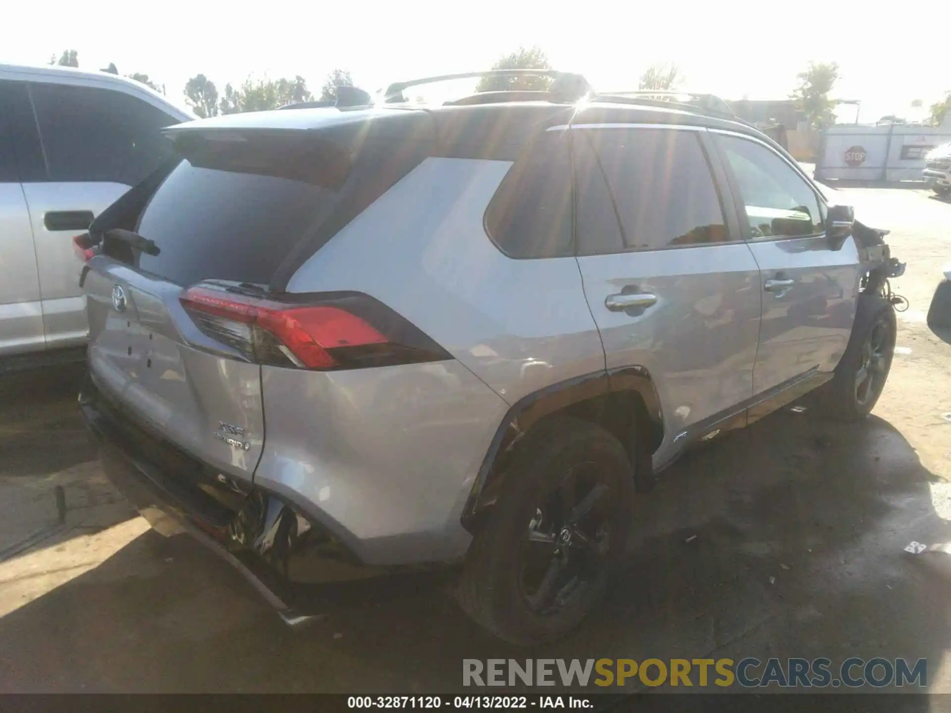 4 Photograph of a damaged car 2T3E6RFV0MW006703 TOYOTA RAV4 2021