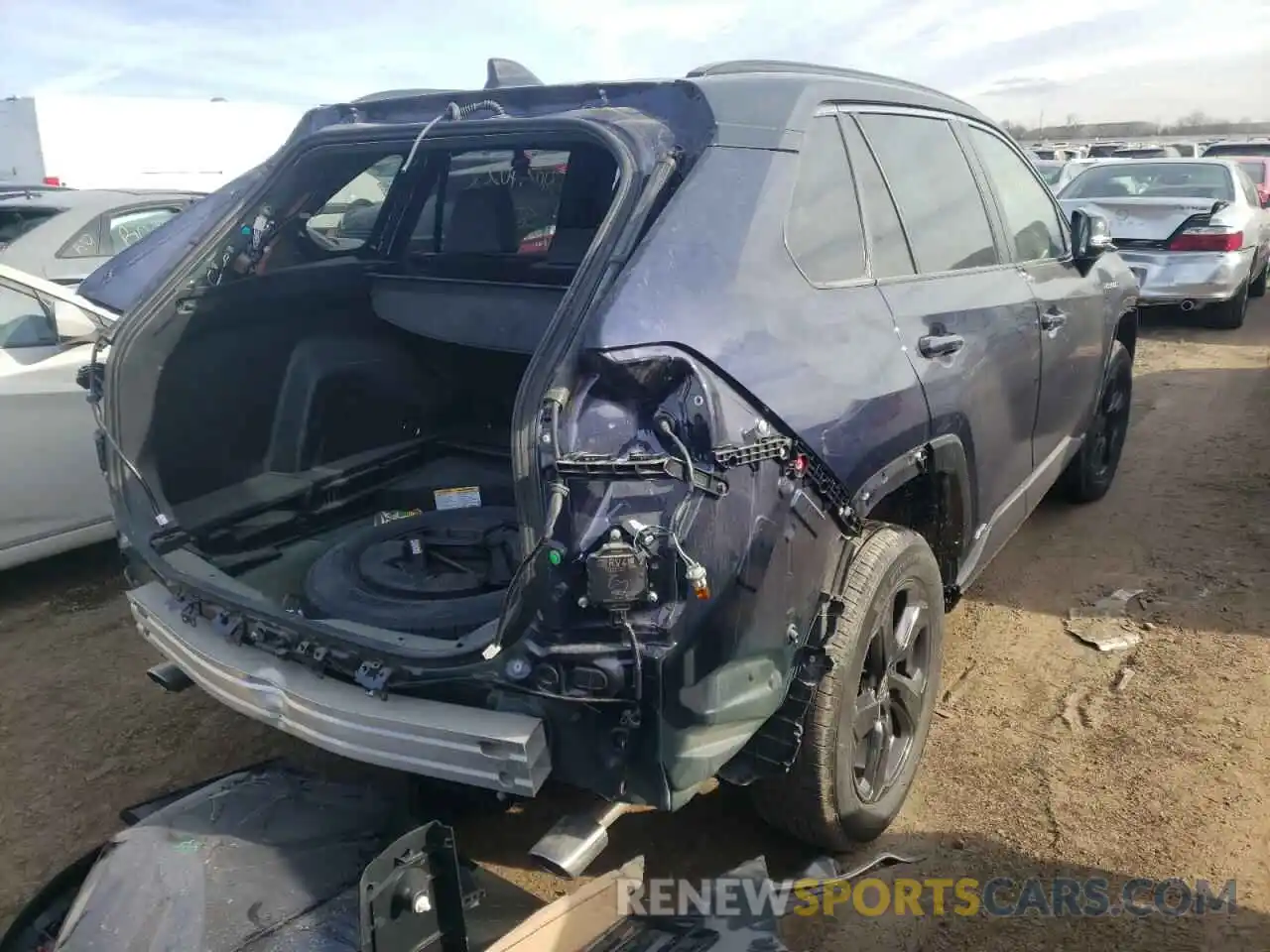 4 Photograph of a damaged car 2T3E6RFV0MW014929 TOYOTA RAV4 2021