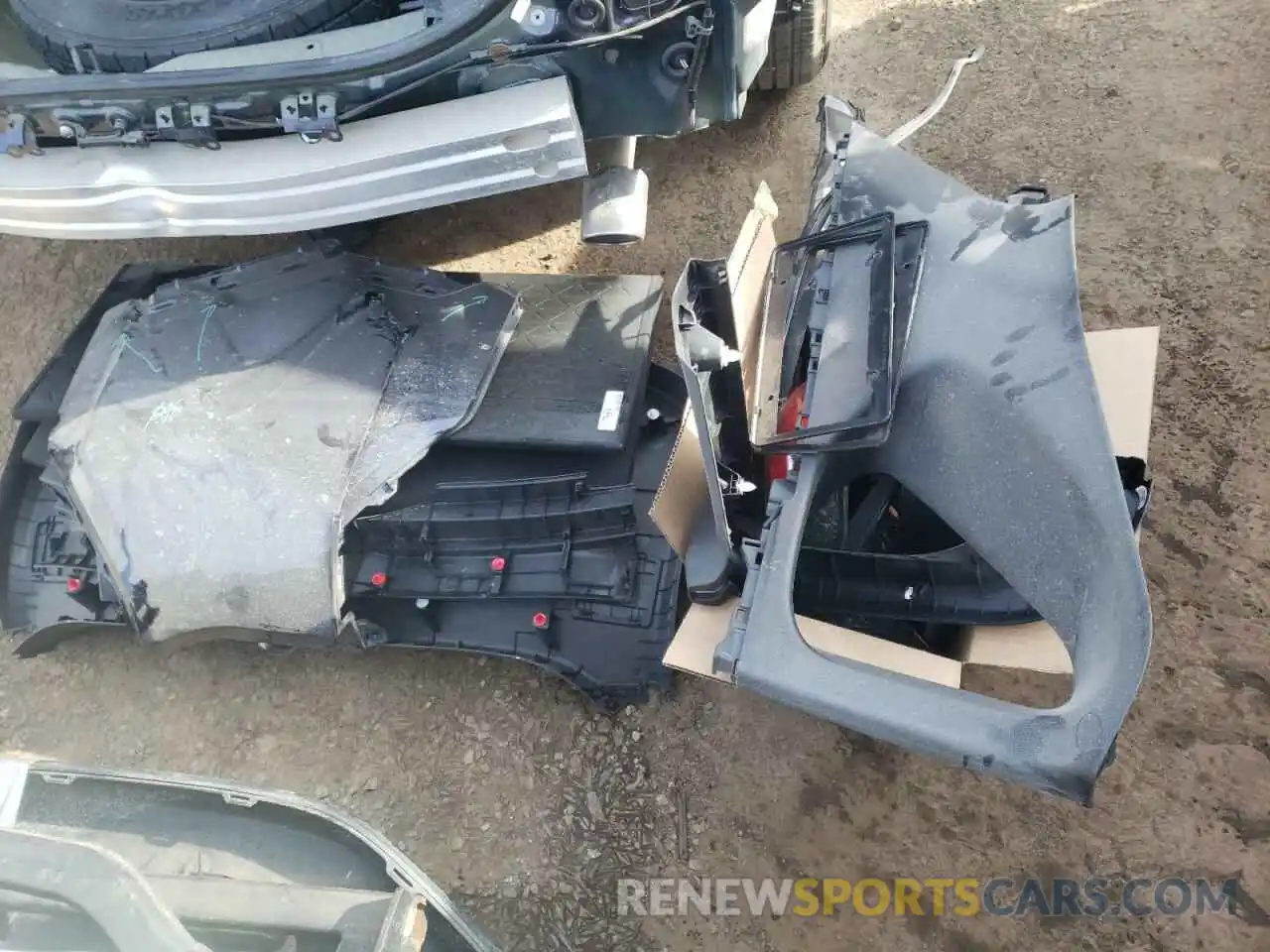 9 Photograph of a damaged car 2T3E6RFV0MW014929 TOYOTA RAV4 2021