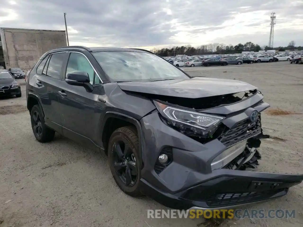 1 Photograph of a damaged car 2T3E6RFV1MW002675 TOYOTA RAV4 2021