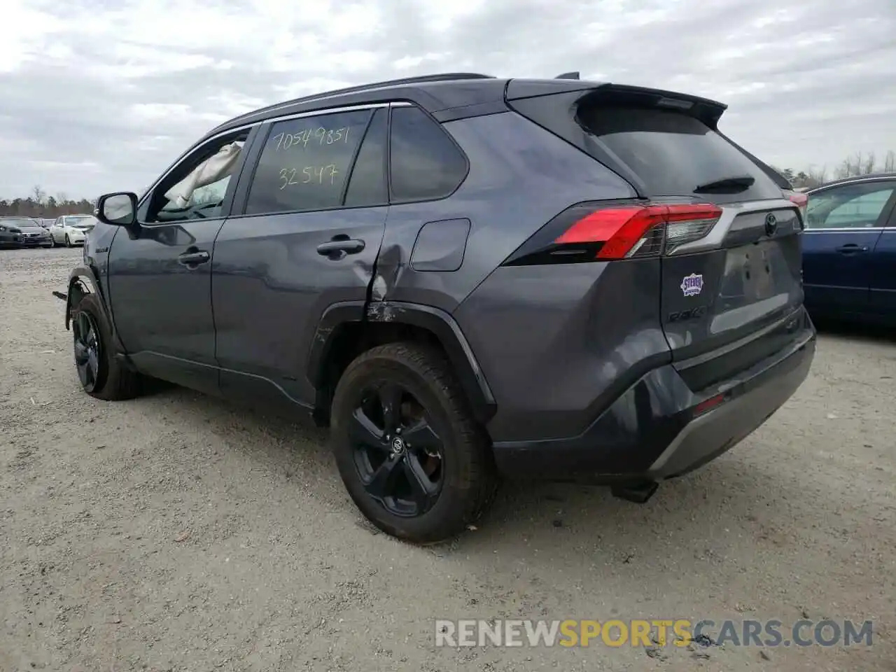 3 Photograph of a damaged car 2T3E6RFV1MW002675 TOYOTA RAV4 2021