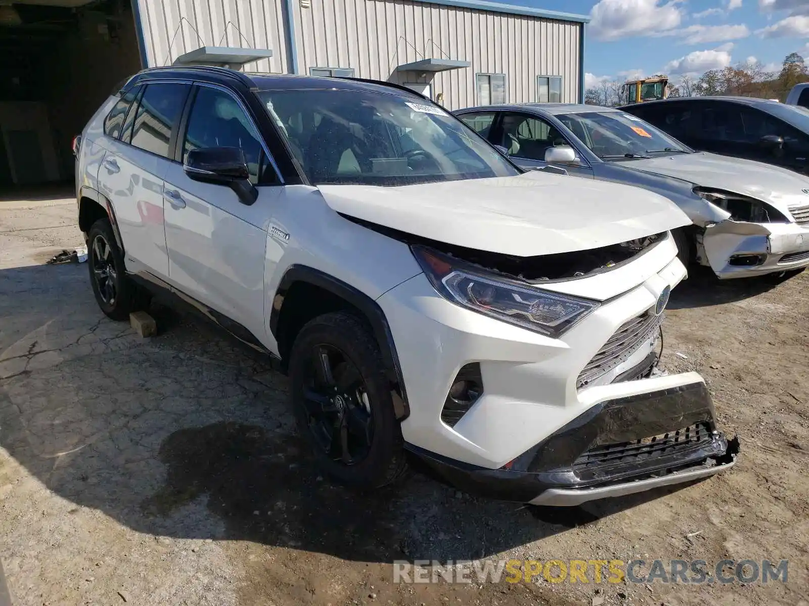 1 Фотография поврежденного автомобиля 2T3E6RFV1MW007441 TOYOTA RAV4 2021