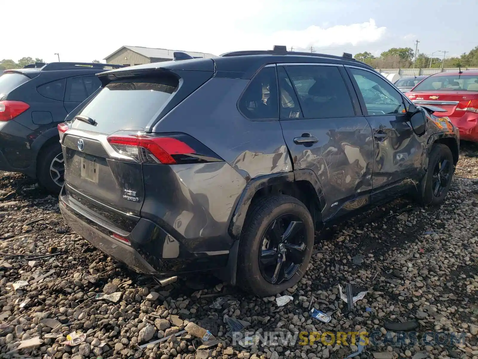 4 Photograph of a damaged car 2T3E6RFV1MW008301 TOYOTA RAV4 2021