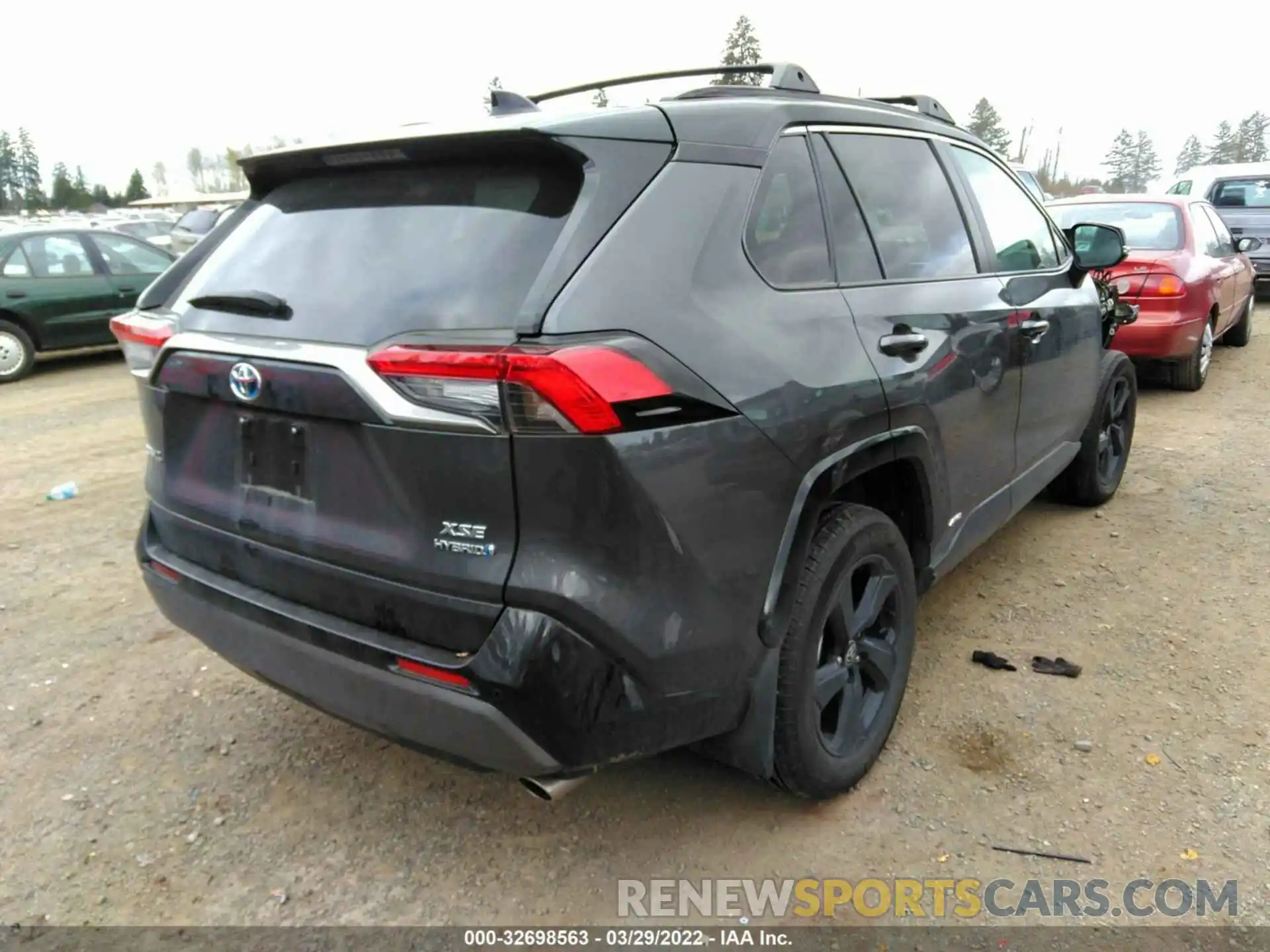 4 Фотография поврежденного автомобиля 2T3E6RFV1MW016902 TOYOTA RAV4 2021