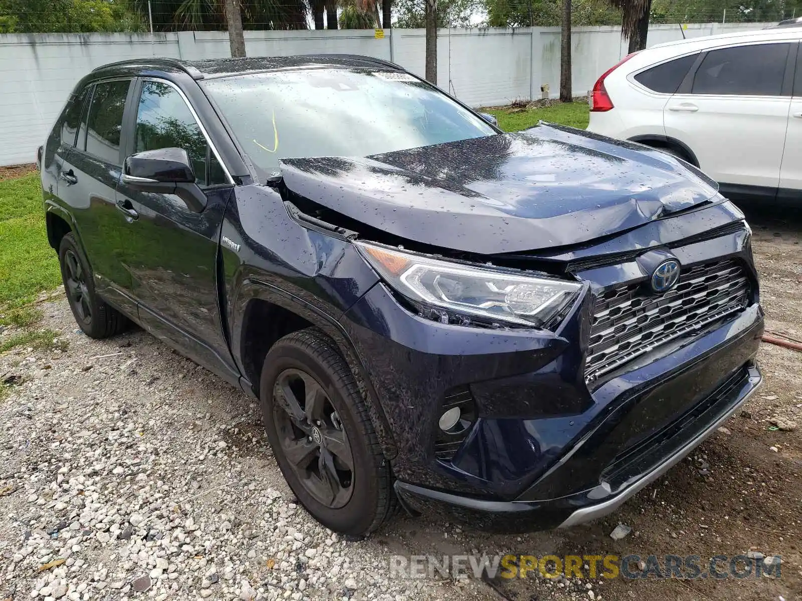 1 Photograph of a damaged car 2T3E6RFV1MW019993 TOYOTA RAV4 2021