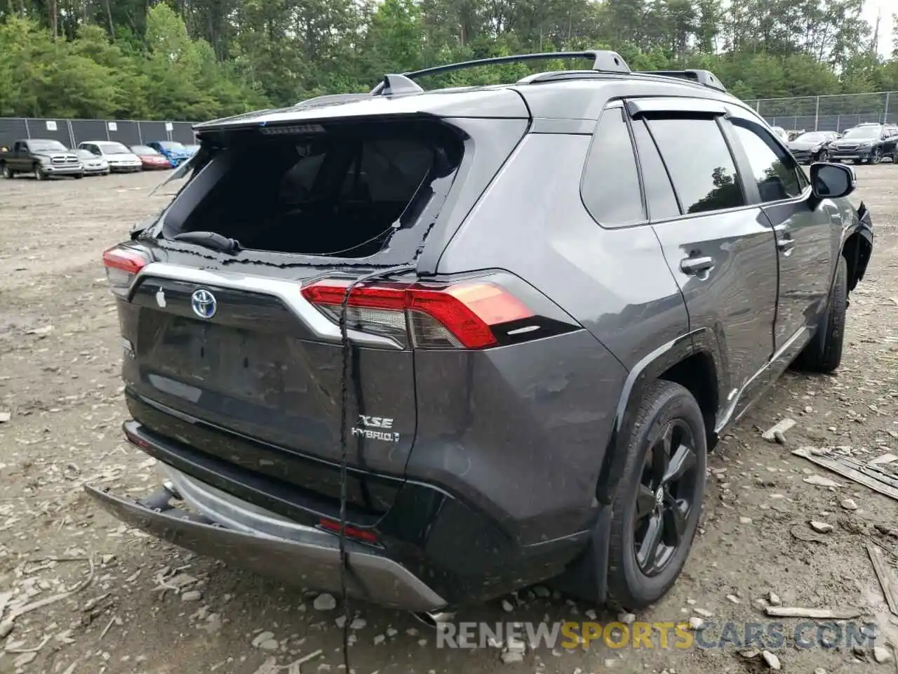 4 Photograph of a damaged car 2T3E6RFV2MW008369 TOYOTA RAV4 2021