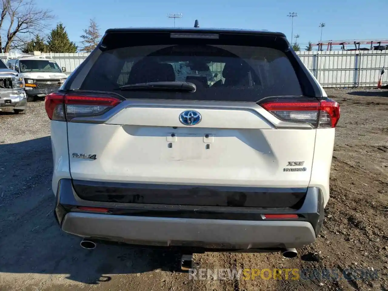 6 Photograph of a damaged car 2T3E6RFV2MW012230 TOYOTA RAV4 2021