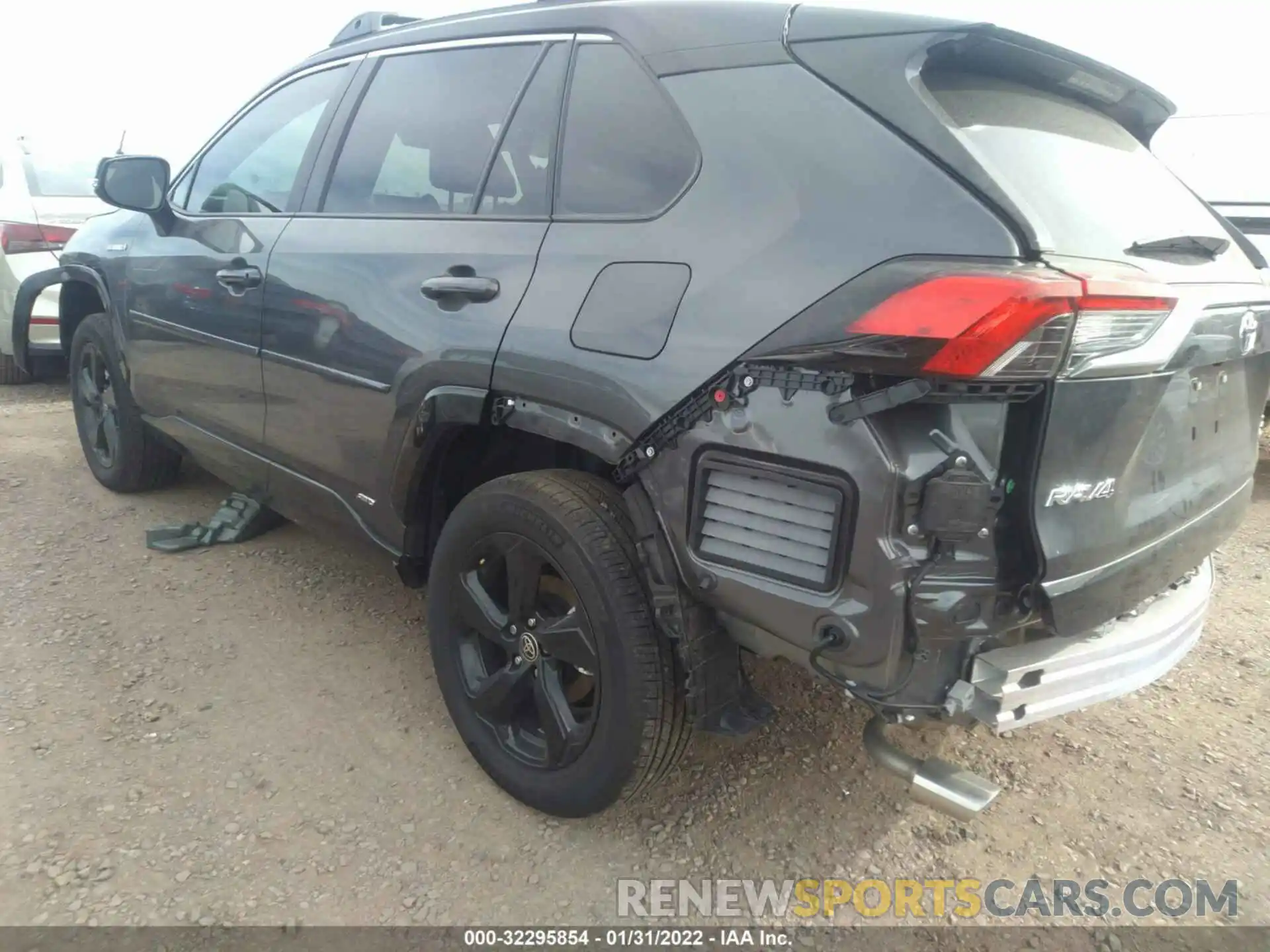 2 Photograph of a damaged car 2T3E6RFV2MW022224 TOYOTA RAV4 2021