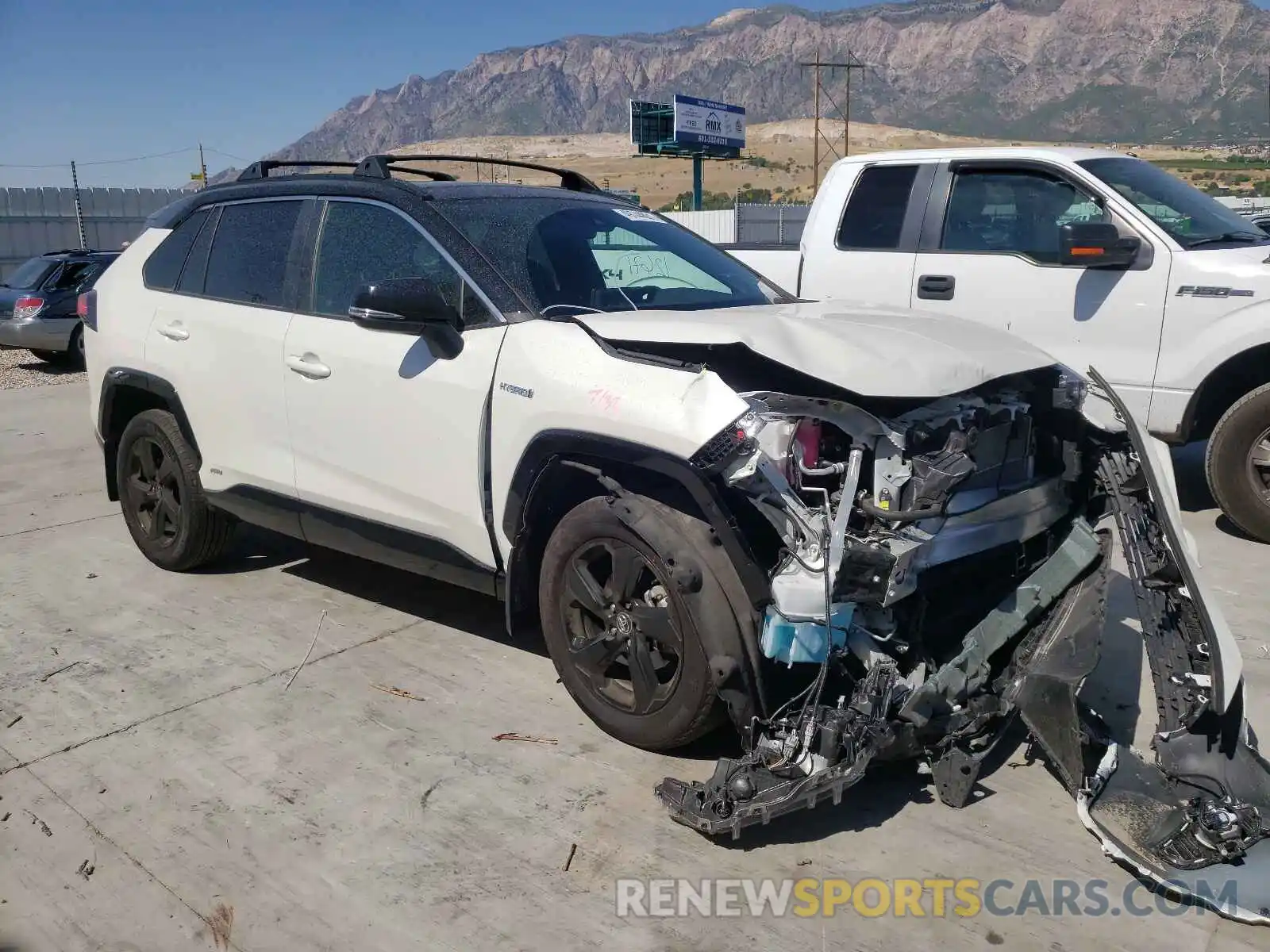 1 Photograph of a damaged car 2T3E6RFV3MW003889 TOYOTA RAV4 2021