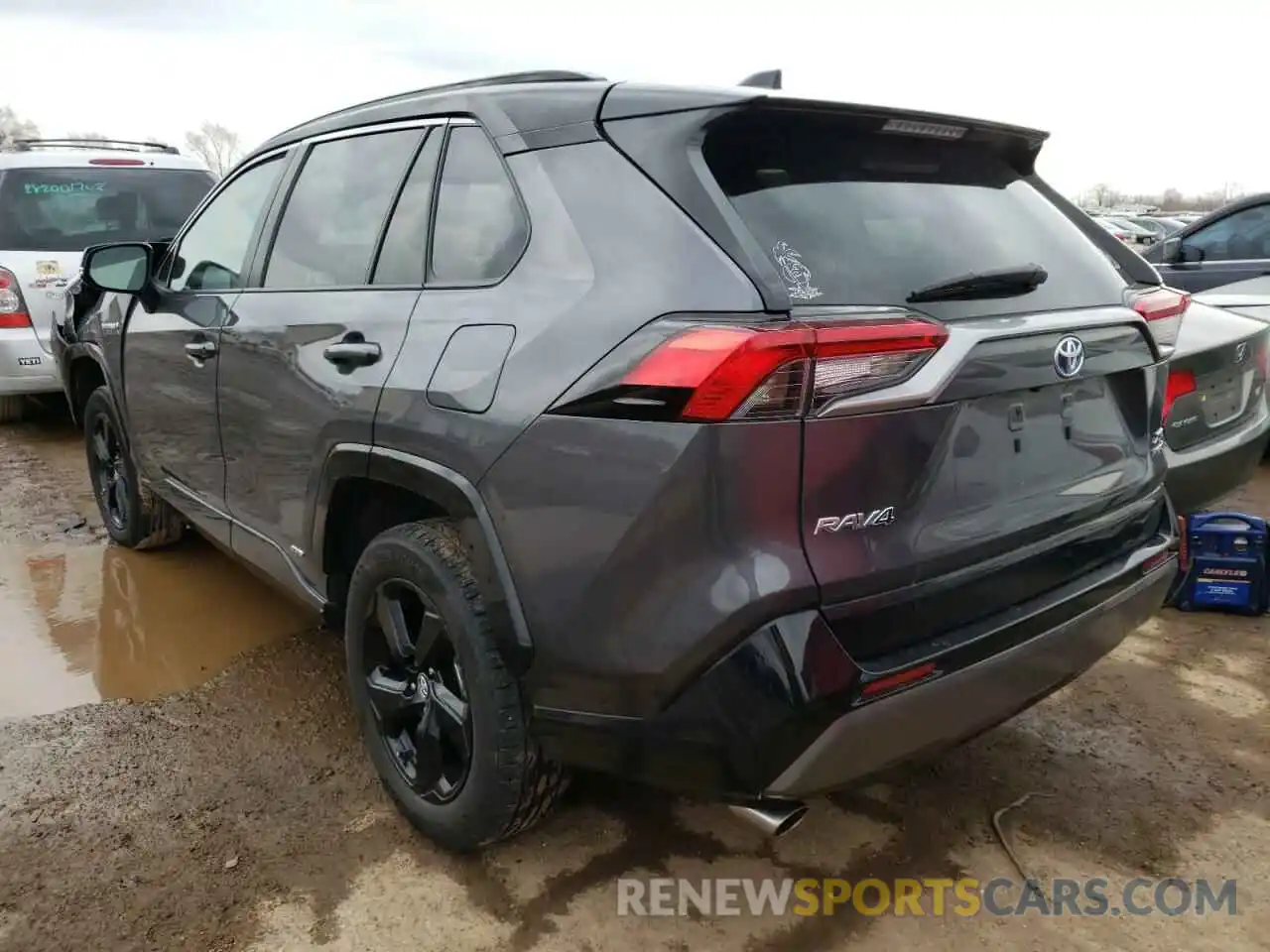 3 Photograph of a damaged car 2T3E6RFV4MW003884 TOYOTA RAV4 2021