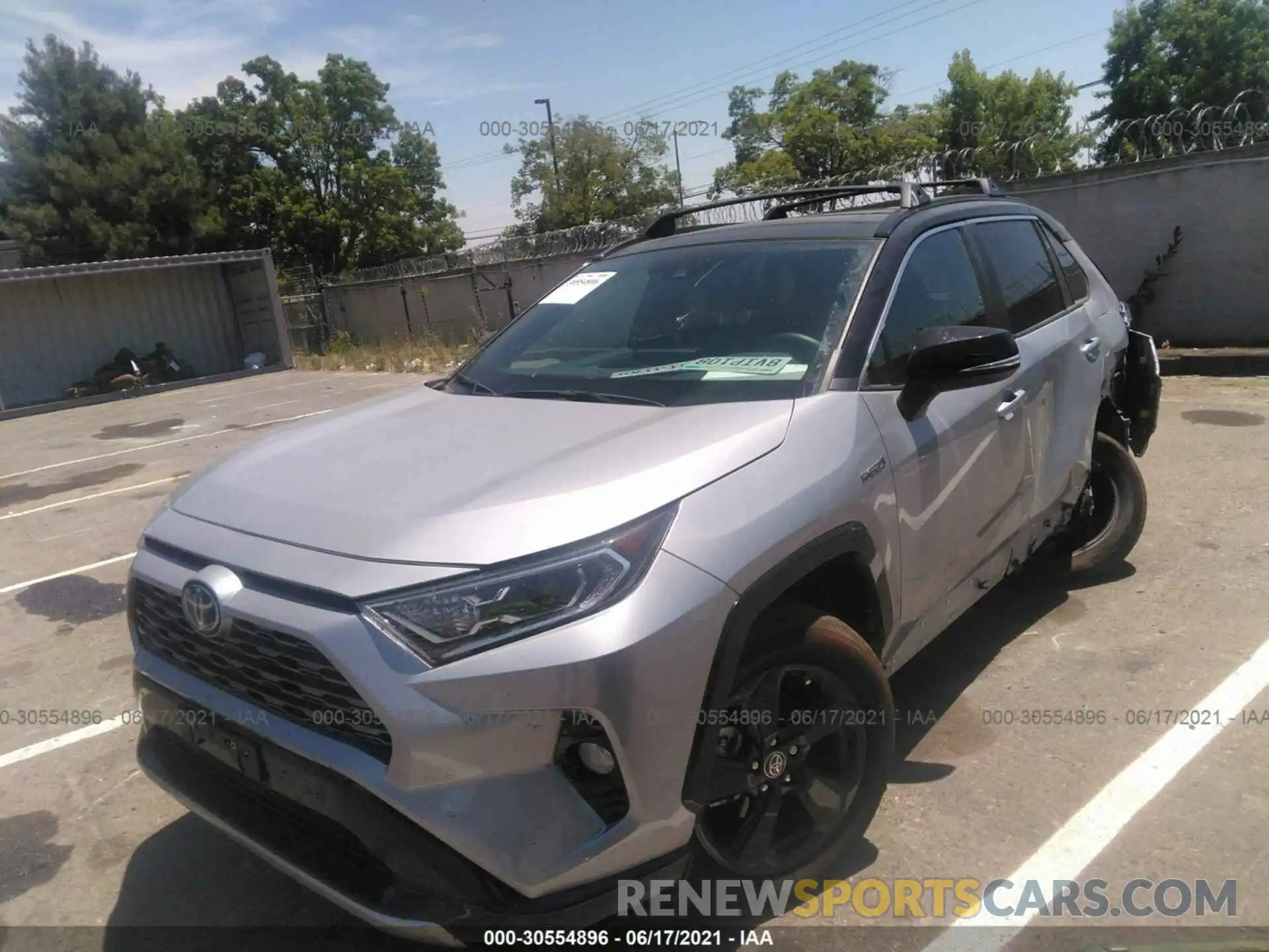 2 Photograph of a damaged car 2T3E6RFV4MW016814 TOYOTA RAV4 2021