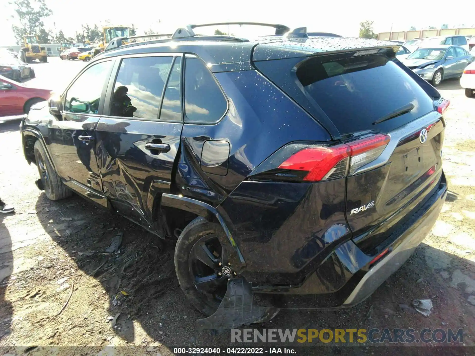 3 Photograph of a damaged car 2T3E6RFV5MW002792 TOYOTA RAV4 2021