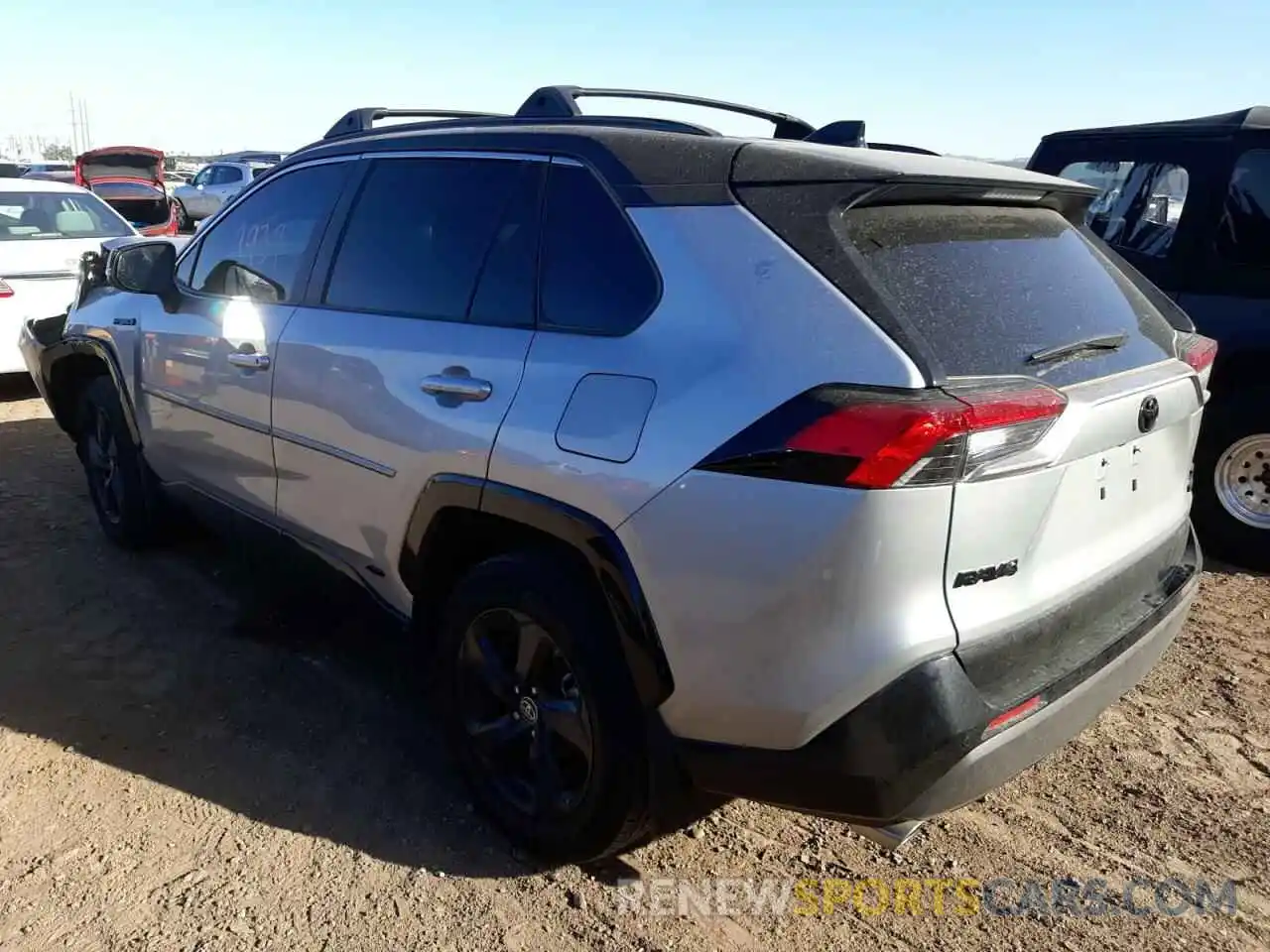 3 Фотография поврежденного автомобиля 2T3E6RFV5MW027188 TOYOTA RAV4 2021