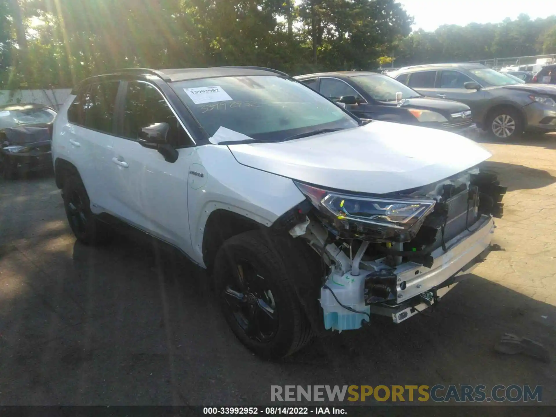 1 Photograph of a damaged car 2T3E6RFV5MW027224 TOYOTA RAV4 2021