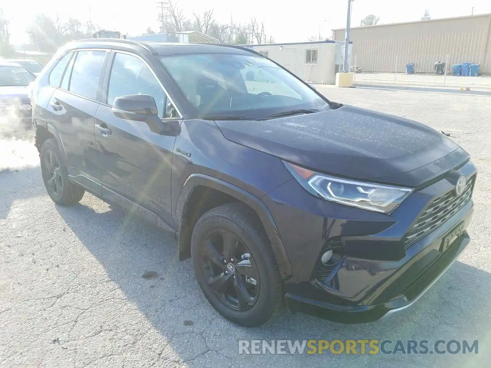 1 Photograph of a damaged car 2T3E6RFV6MW003000 TOYOTA RAV4 2021