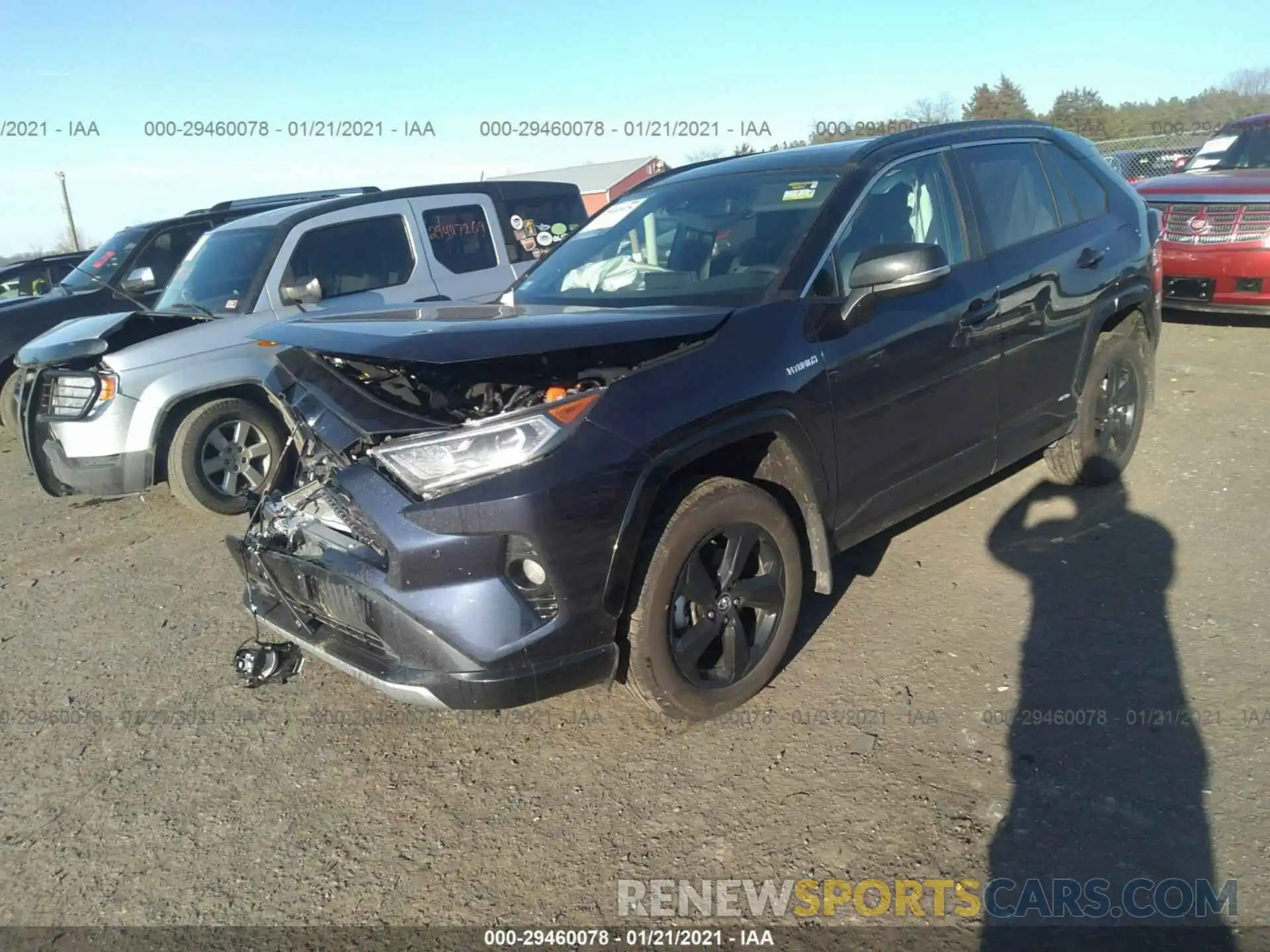 2 Фотография поврежденного автомобиля 2T3E6RFV6MW003658 TOYOTA RAV4 2021