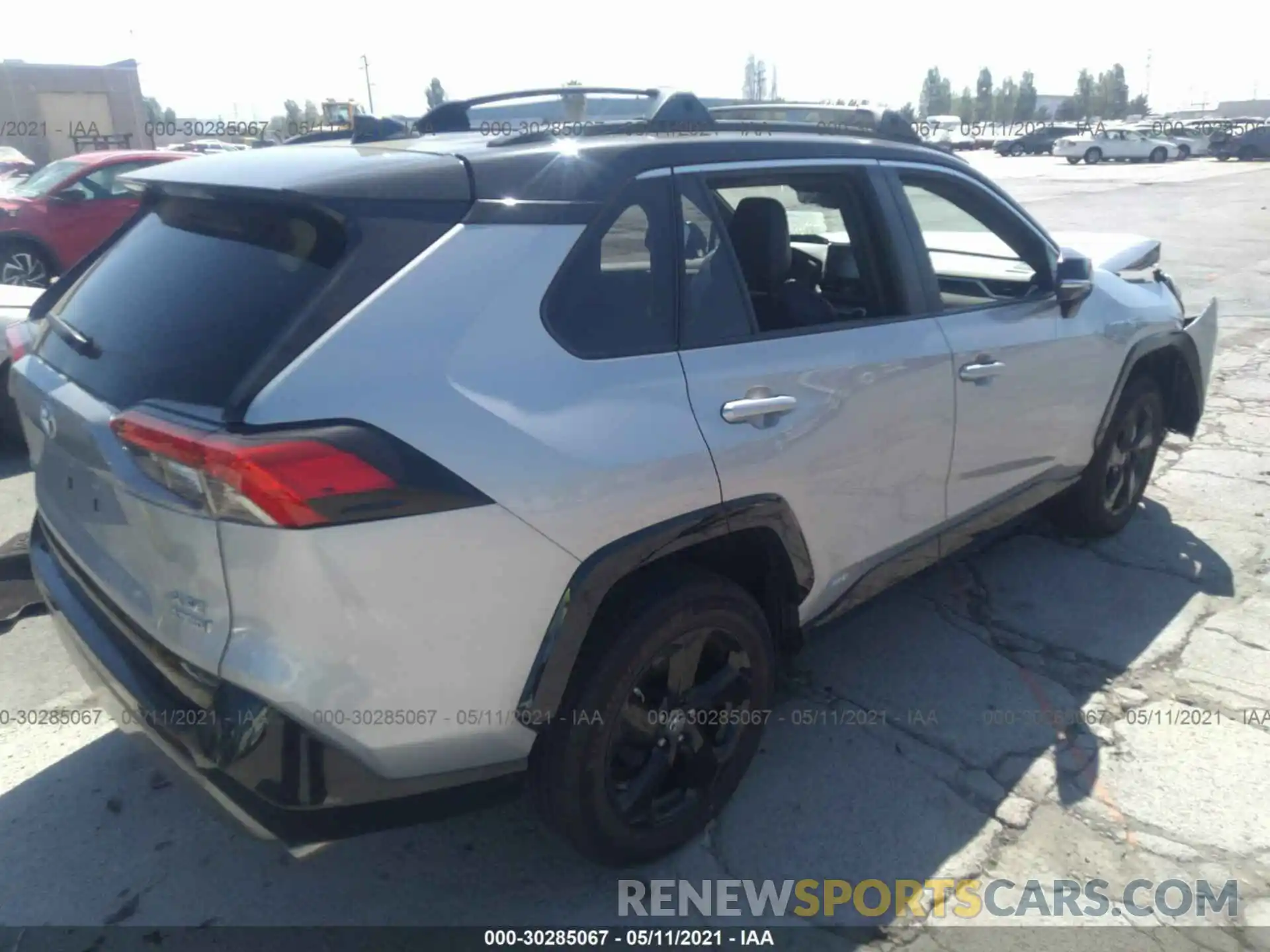 4 Фотография поврежденного автомобиля 2T3E6RFV6MW004034 TOYOTA RAV4 2021