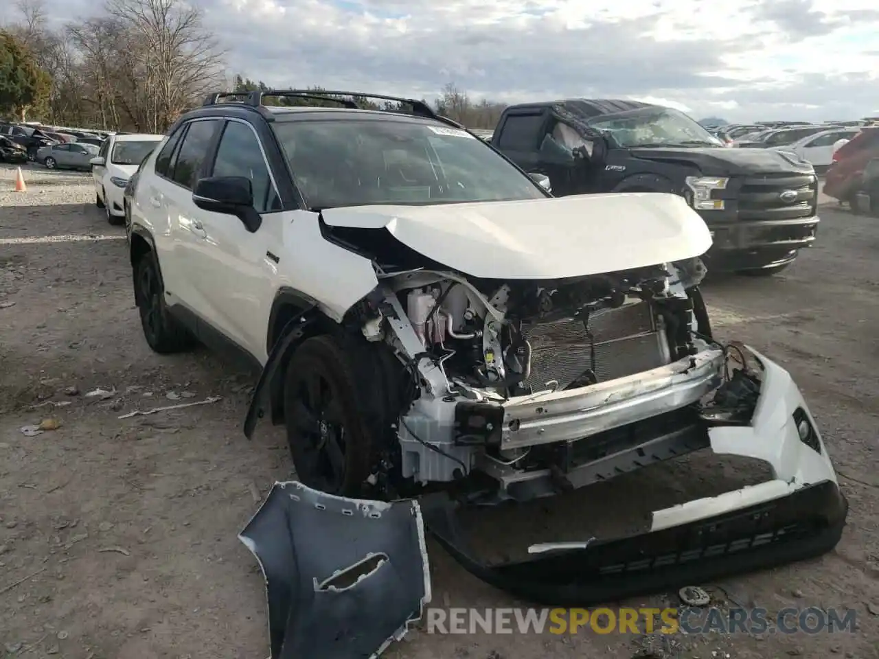 1 Photograph of a damaged car 2T3E6RFV7MW007153 TOYOTA RAV4 2021