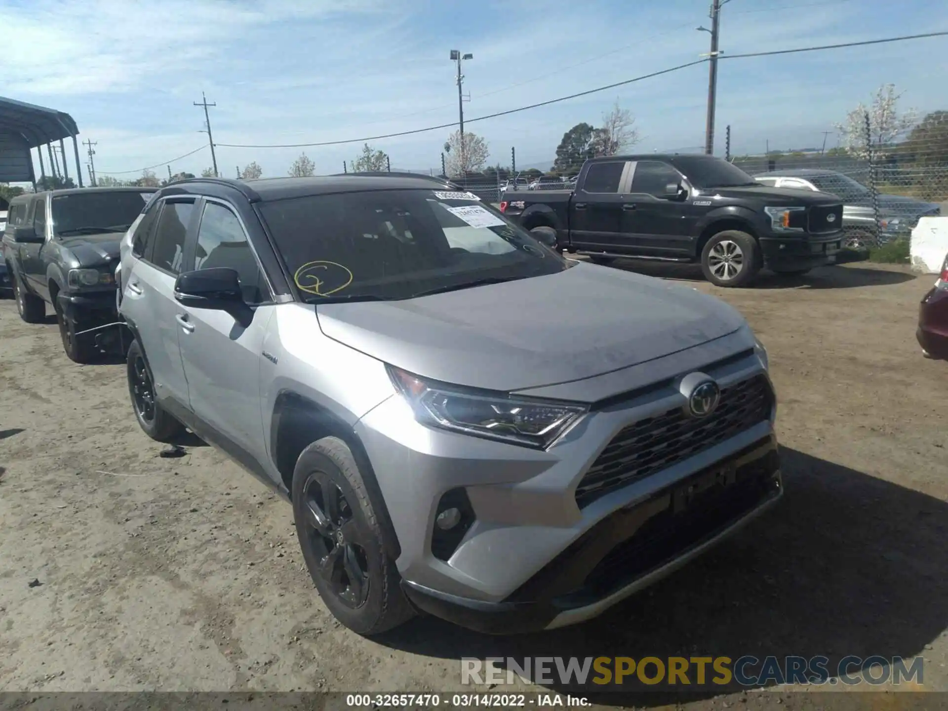 1 Фотография поврежденного автомобиля 2T3E6RFV7MW010652 TOYOTA RAV4 2021