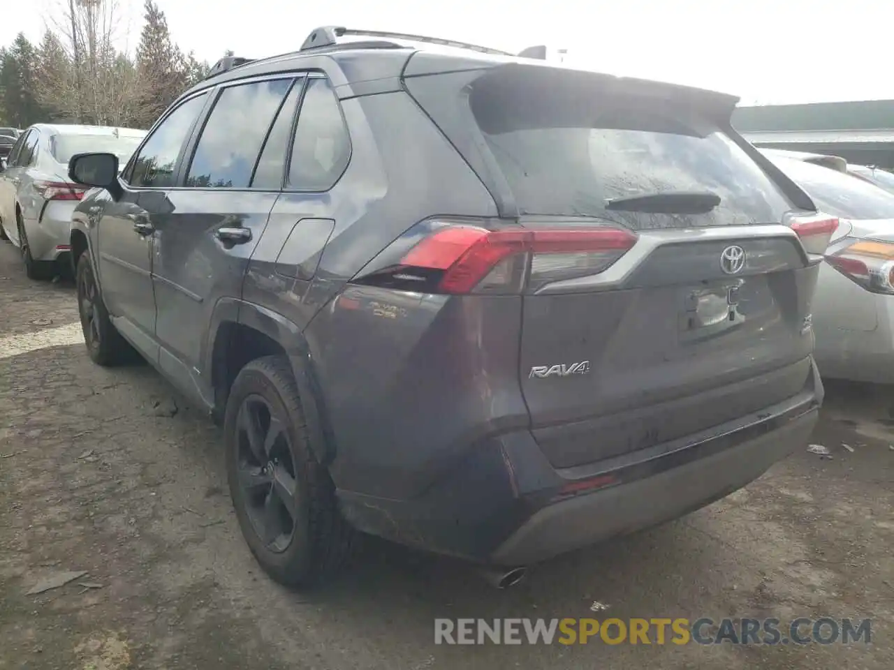 3 Photograph of a damaged car 2T3E6RFV7MW010750 TOYOTA RAV4 2021