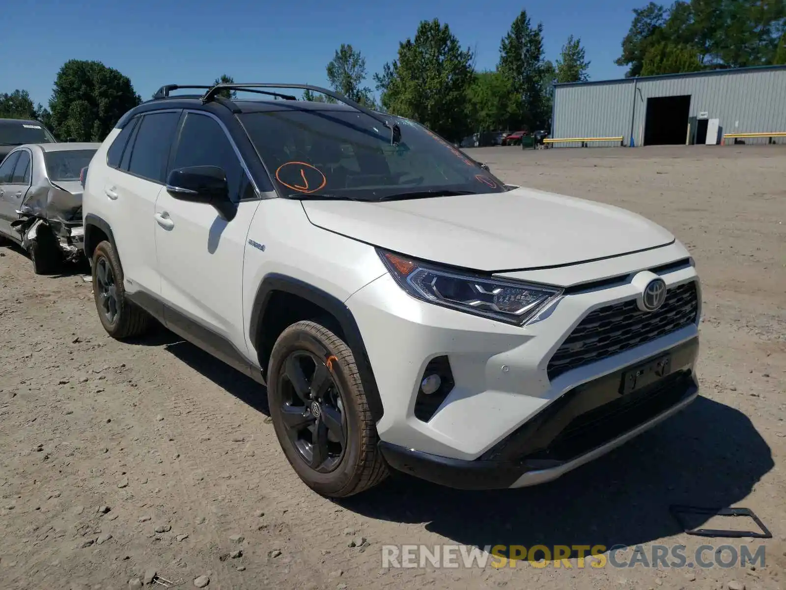 1 Фотография поврежденного автомобиля 2T3E6RFV7MW012191 TOYOTA RAV4 2021