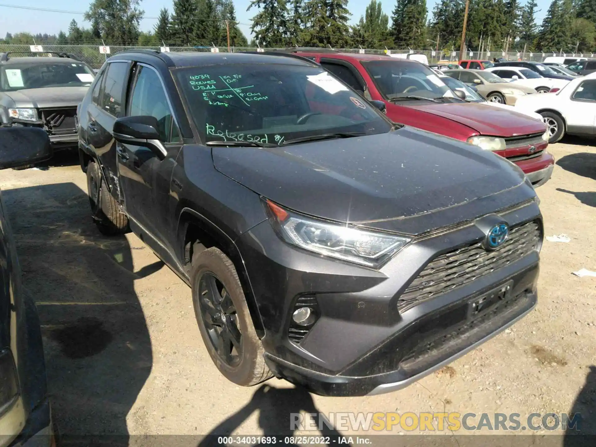 1 Photograph of a damaged car 2T3E6RFV8MW003614 TOYOTA RAV4 2021