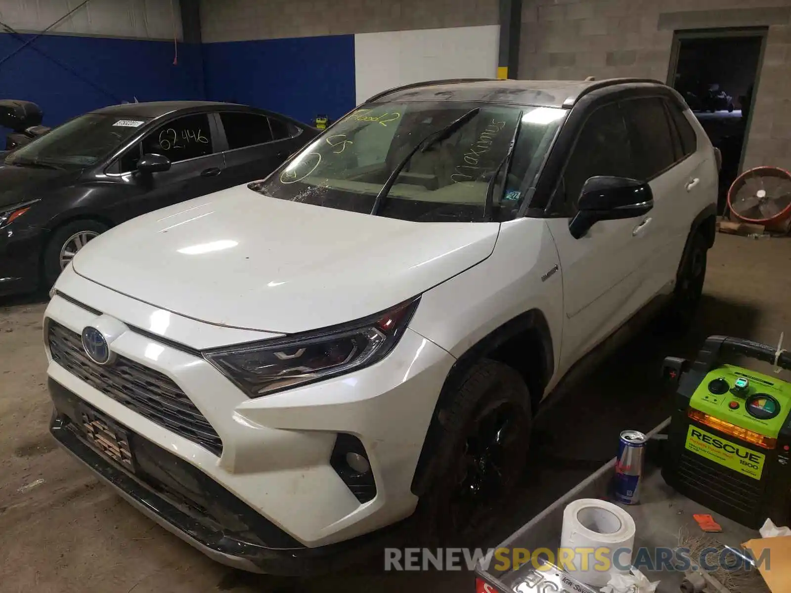 2 Фотография поврежденного автомобиля 2T3E6RFV8MW007422 TOYOTA RAV4 2021