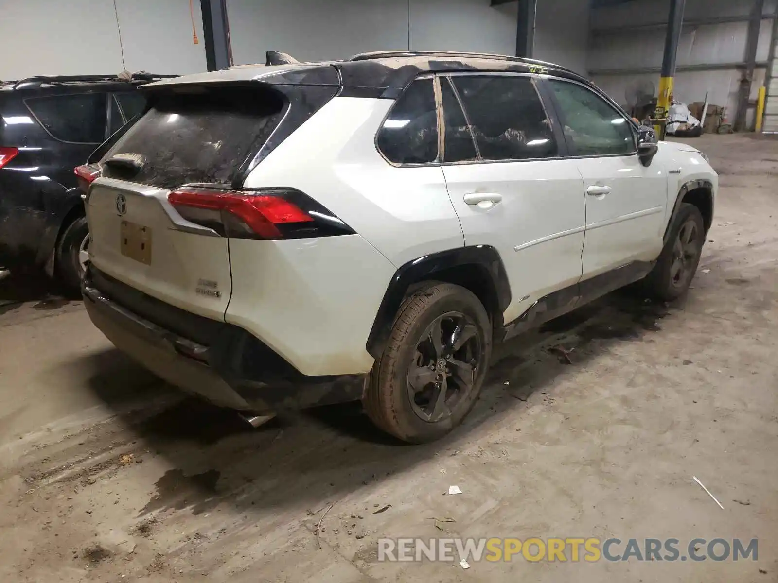 4 Фотография поврежденного автомобиля 2T3E6RFV8MW007422 TOYOTA RAV4 2021