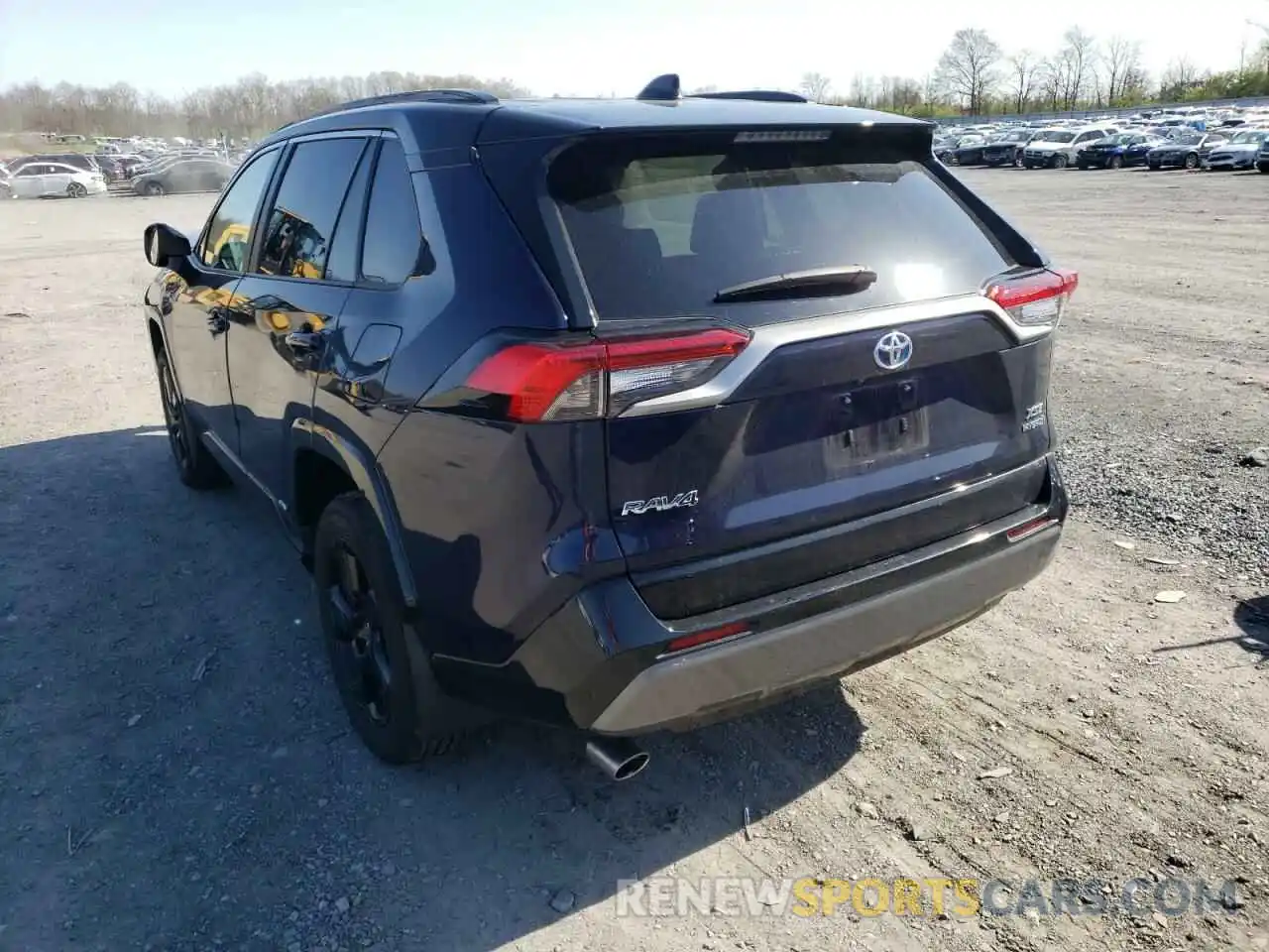 3 Photograph of a damaged car 2T3E6RFV8MW016296 TOYOTA RAV4 2021