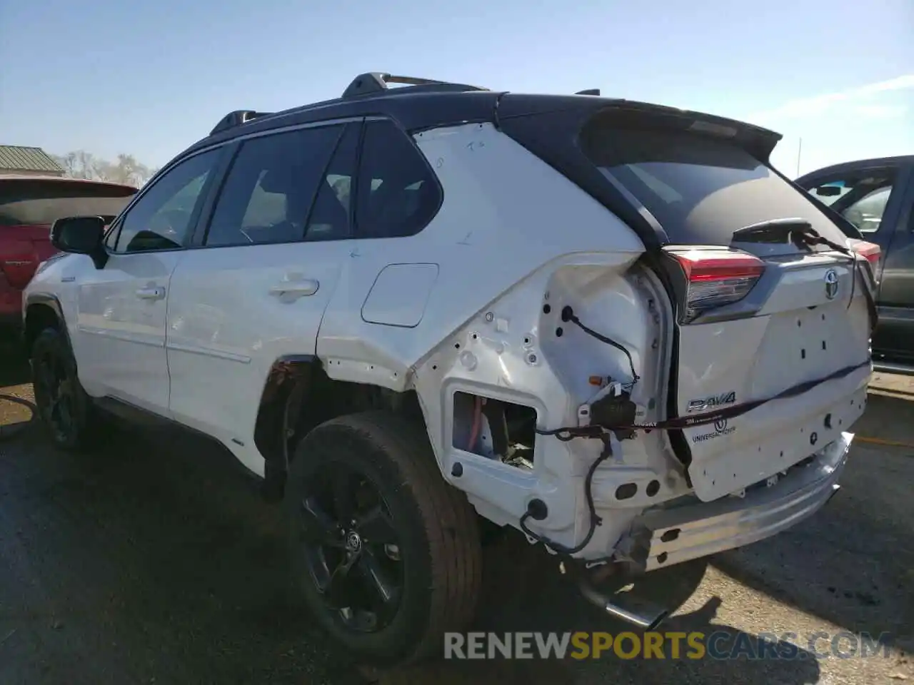 3 Photograph of a damaged car 2T3E6RFV8MW018145 TOYOTA RAV4 2021