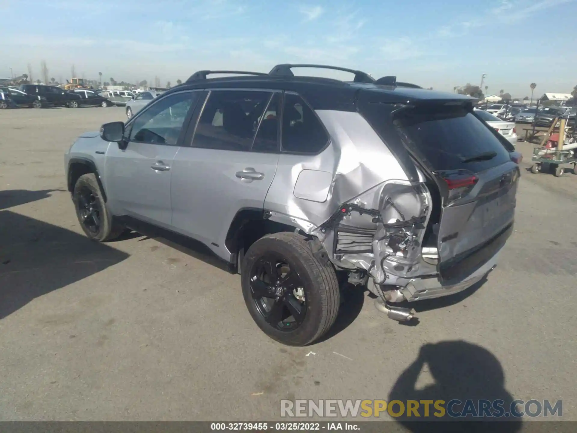 3 Photograph of a damaged car 2T3E6RFV9MW004612 TOYOTA RAV4 2021