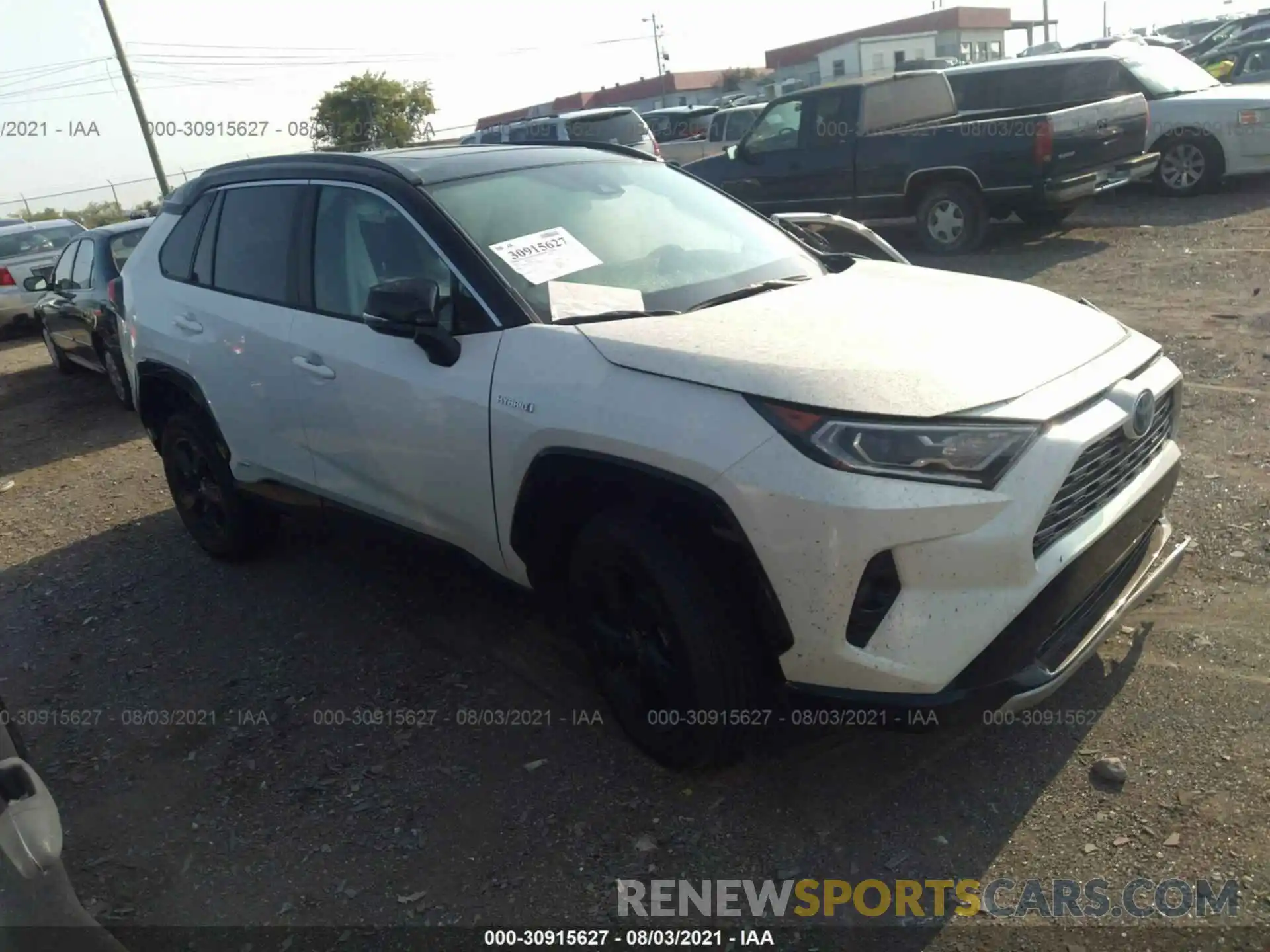 1 Photograph of a damaged car 2T3E6RFV9MW015125 TOYOTA RAV4 2021