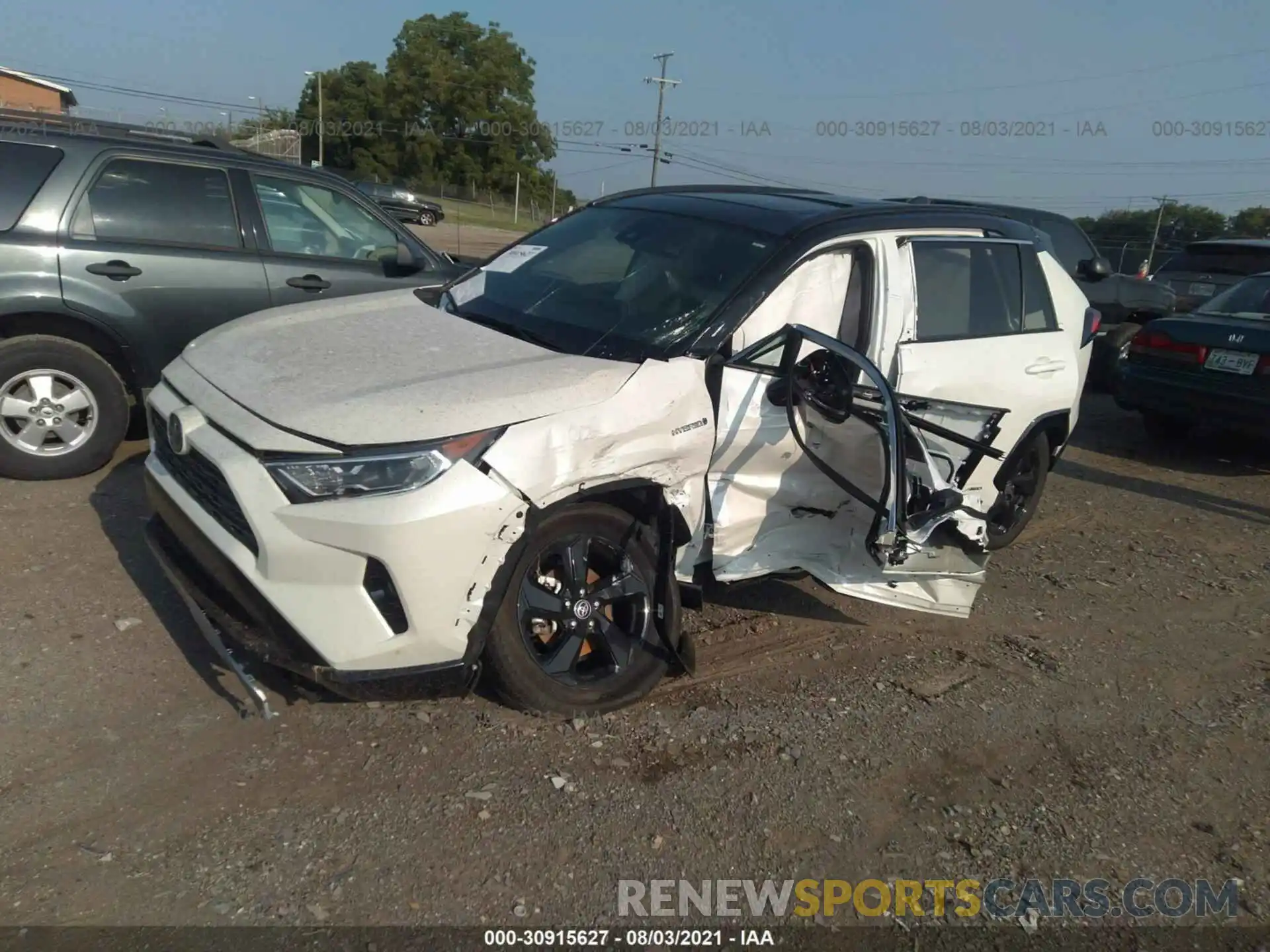 2 Photograph of a damaged car 2T3E6RFV9MW015125 TOYOTA RAV4 2021