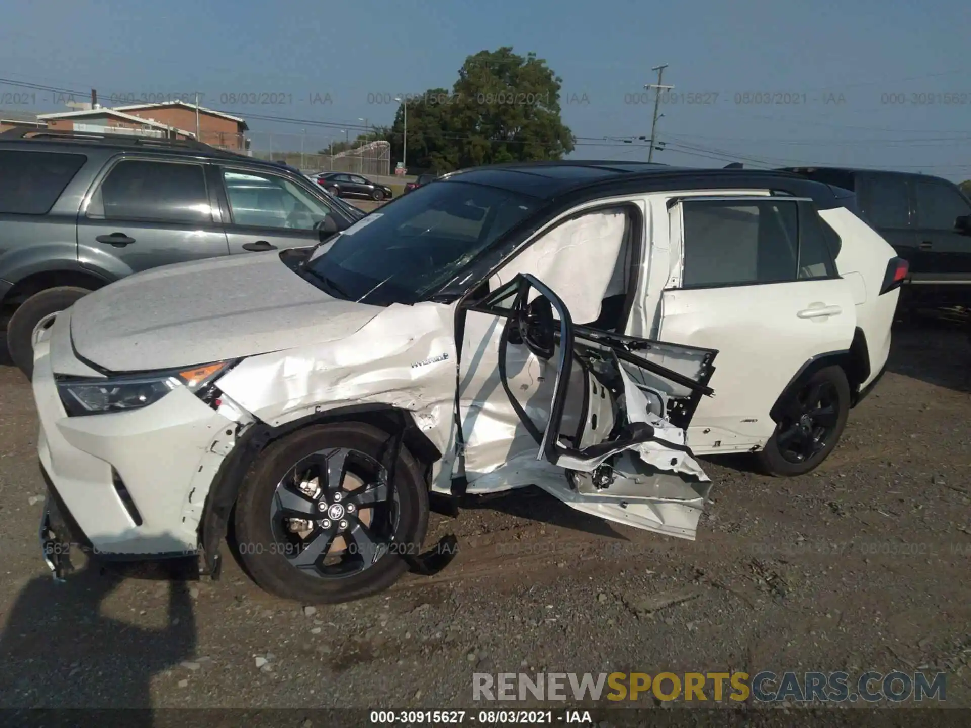 6 Photograph of a damaged car 2T3E6RFV9MW015125 TOYOTA RAV4 2021