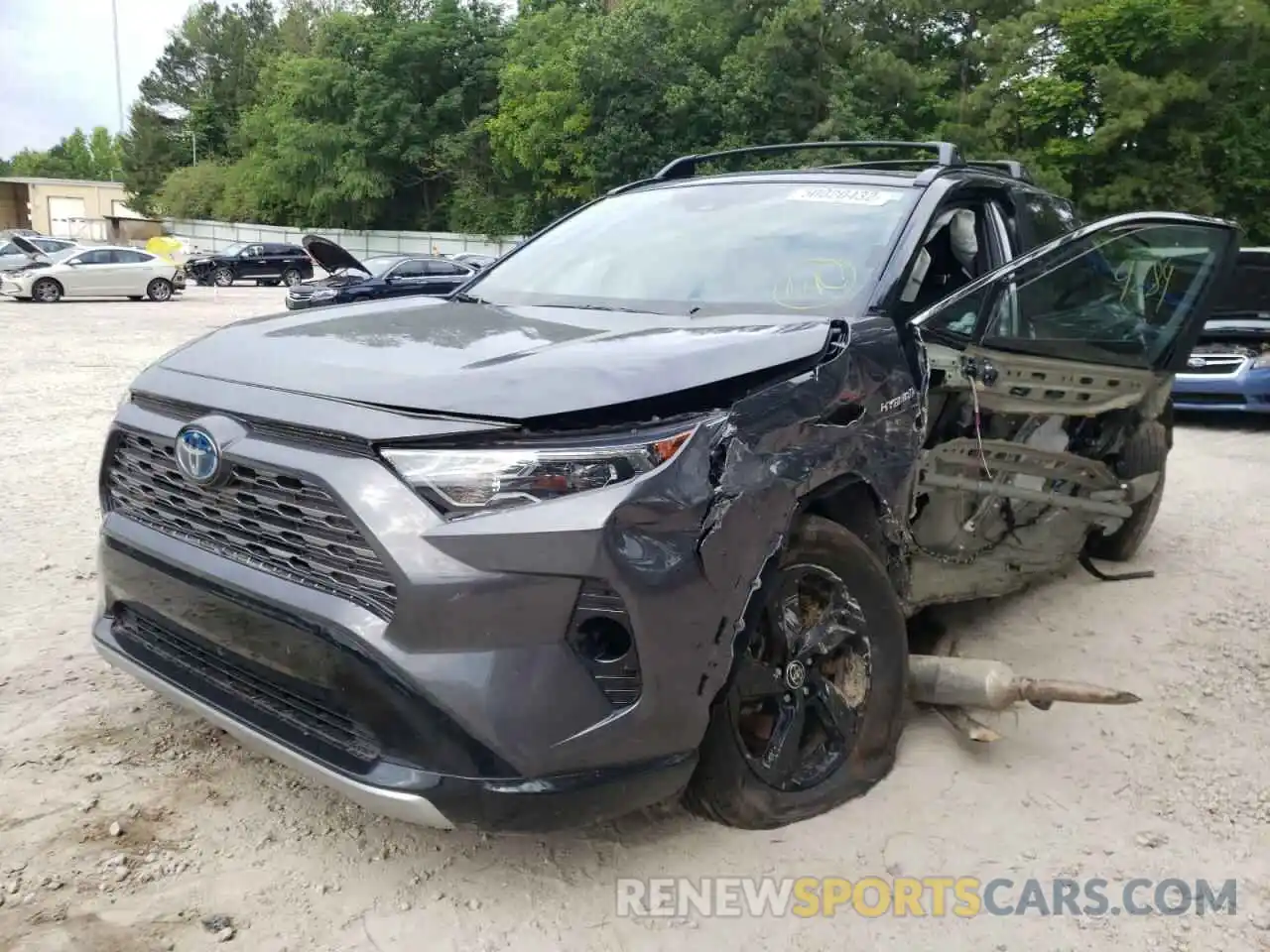 2 Photograph of a damaged car 2T3E6RFV9MW016713 TOYOTA RAV4 2021