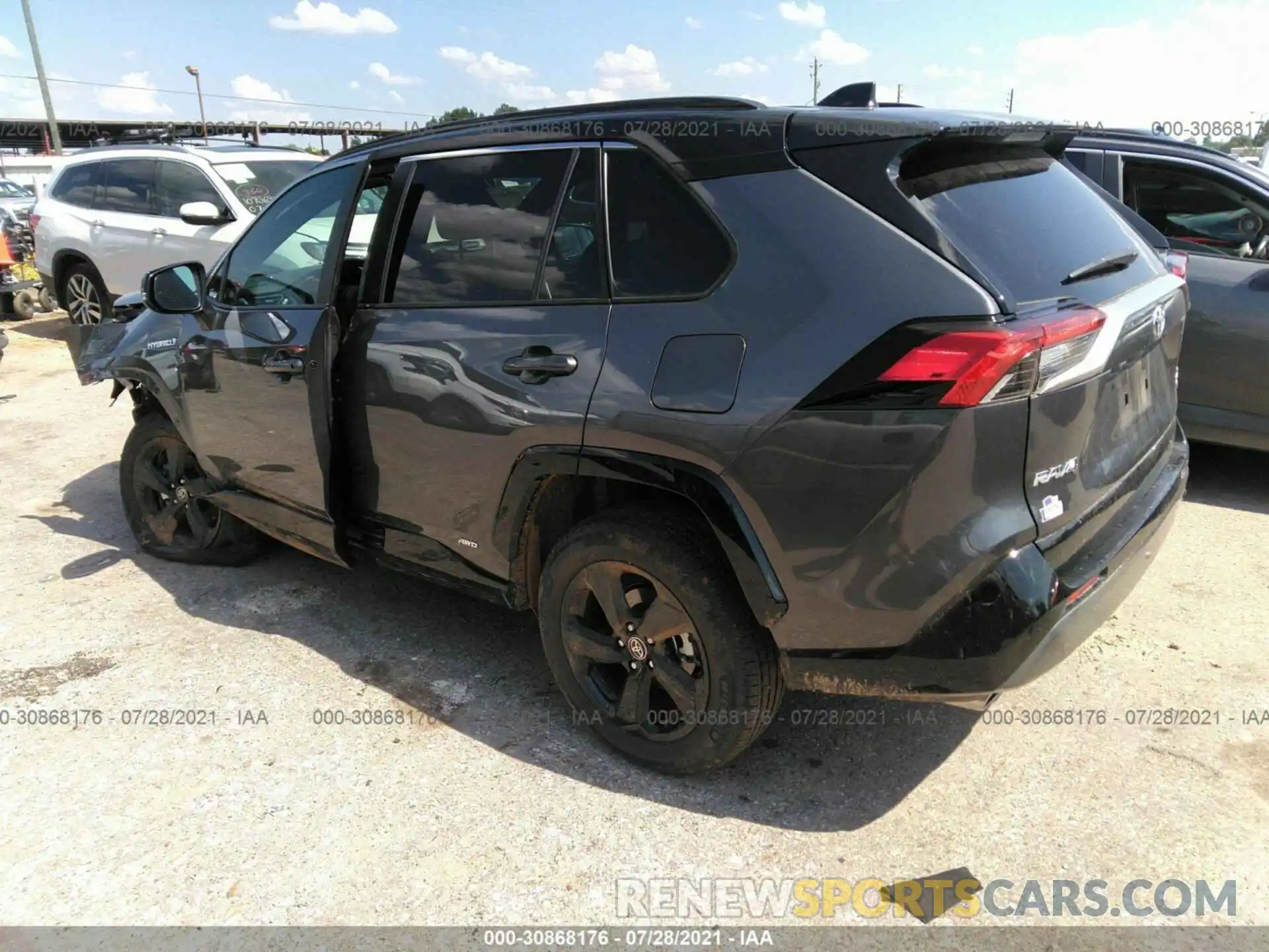 3 Photograph of a damaged car 2T3E6RFV9MW024987 TOYOTA RAV4 2021