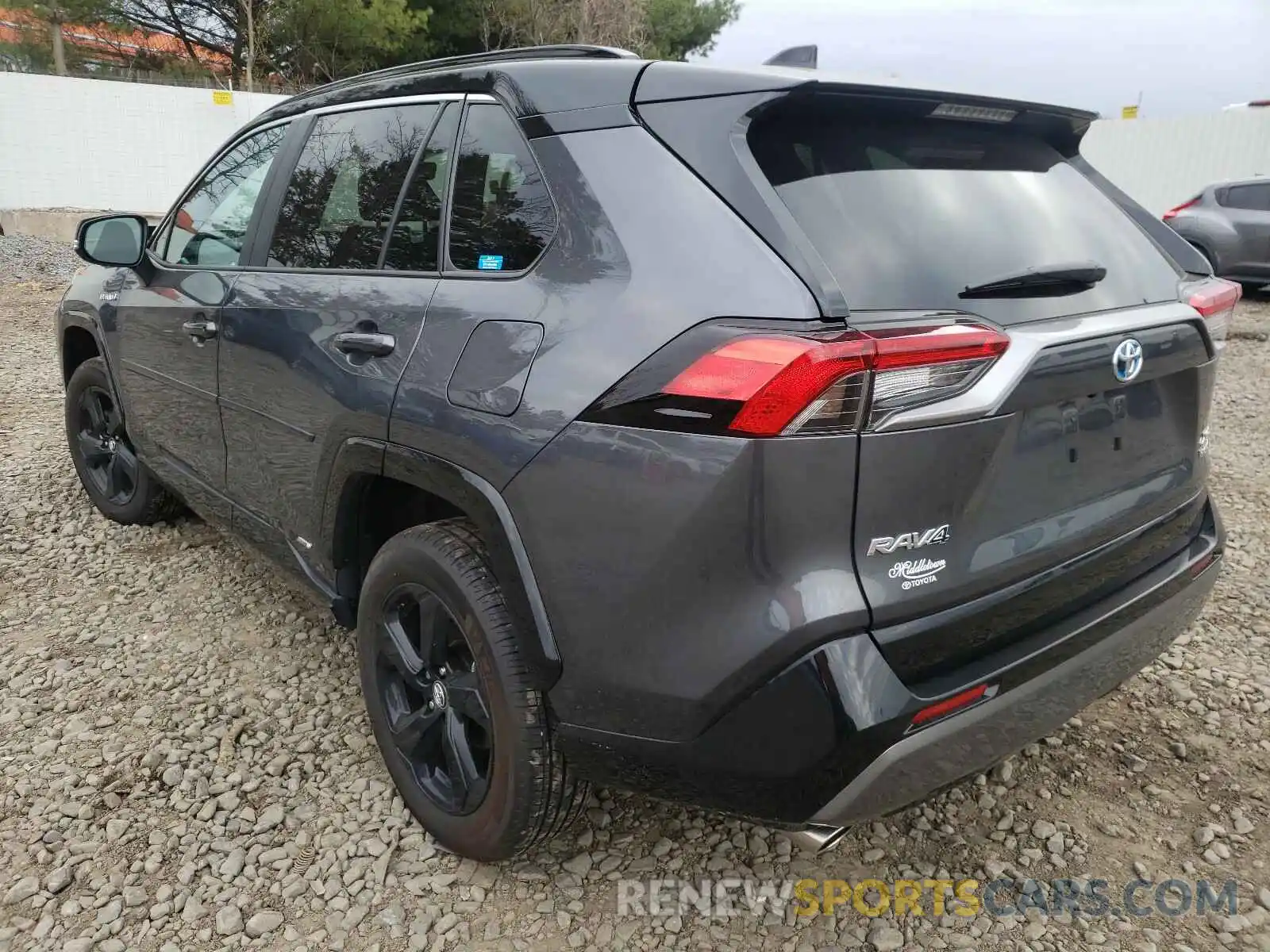 3 Фотография поврежденного автомобиля 2T3E6RFVXMW006109 TOYOTA RAV4 2021