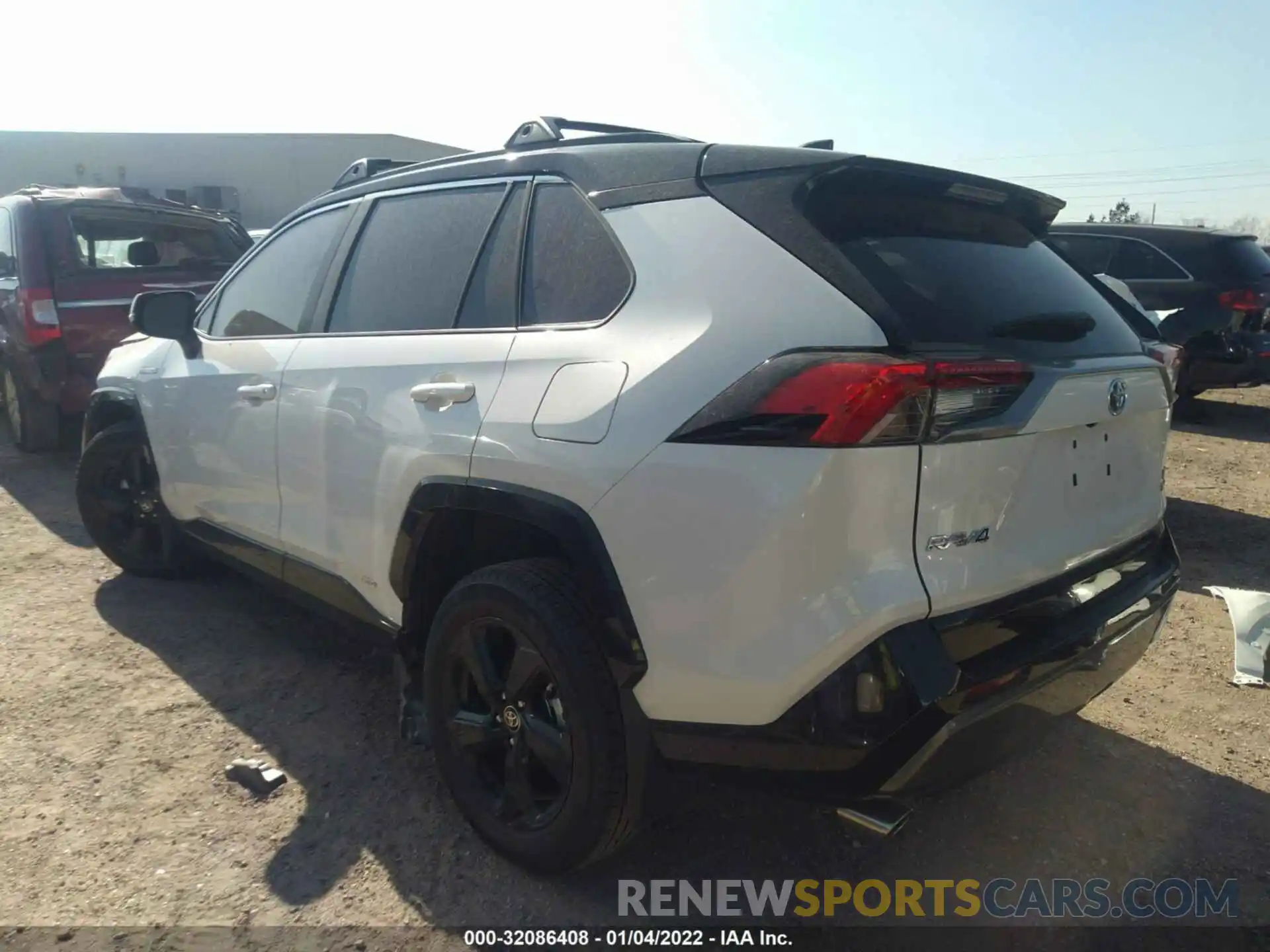 3 Photograph of a damaged car 2T3E6RFVXMW021032 TOYOTA RAV4 2021