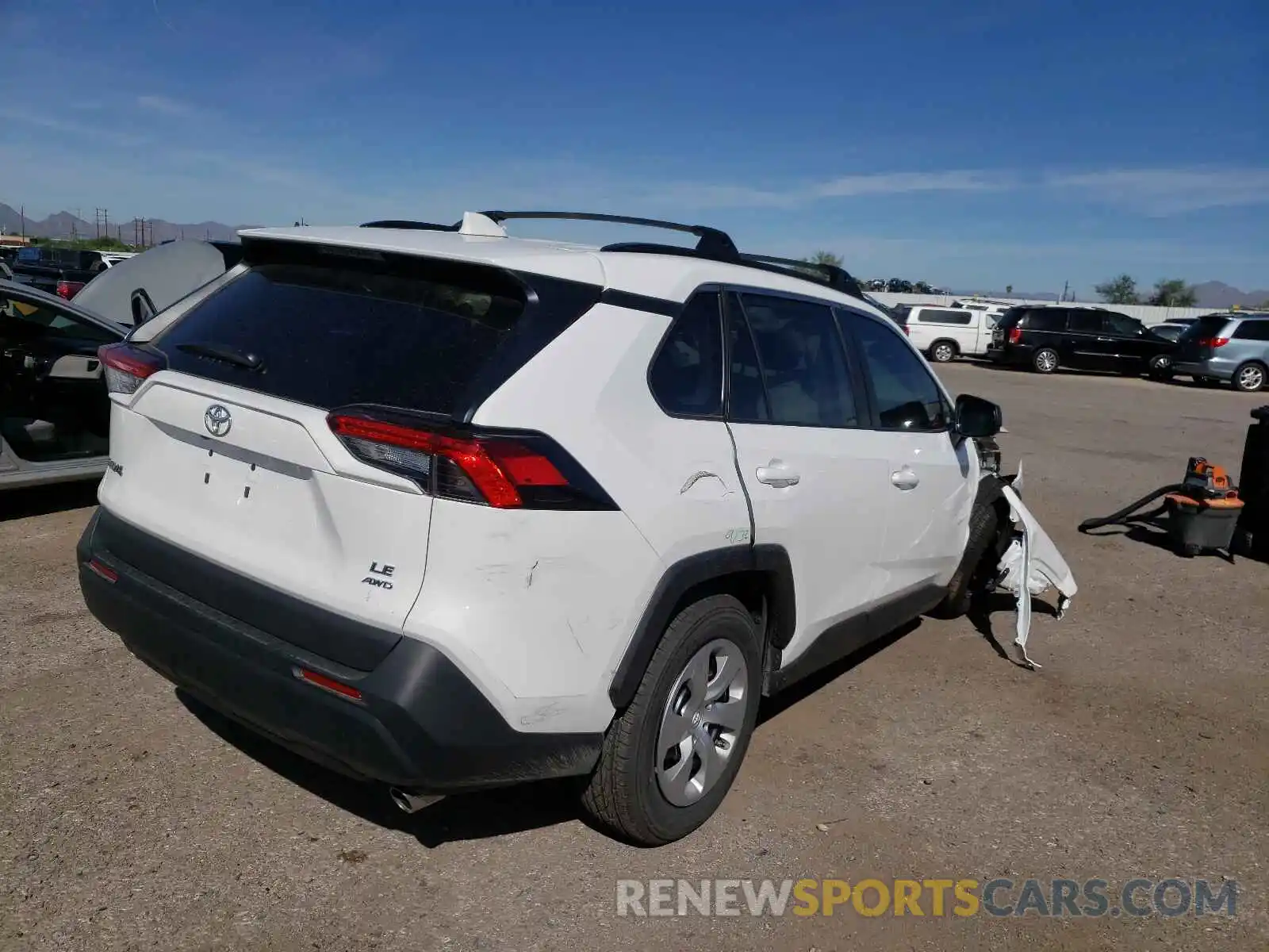 4 Photograph of a damaged car 2T3F1RFV0MC164592 TOYOTA RAV4 2021