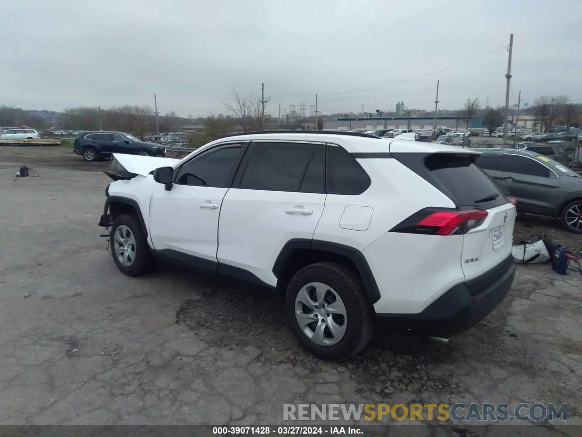 3 Photograph of a damaged car 2T3F1RFV0MC165323 TOYOTA RAV4 2021