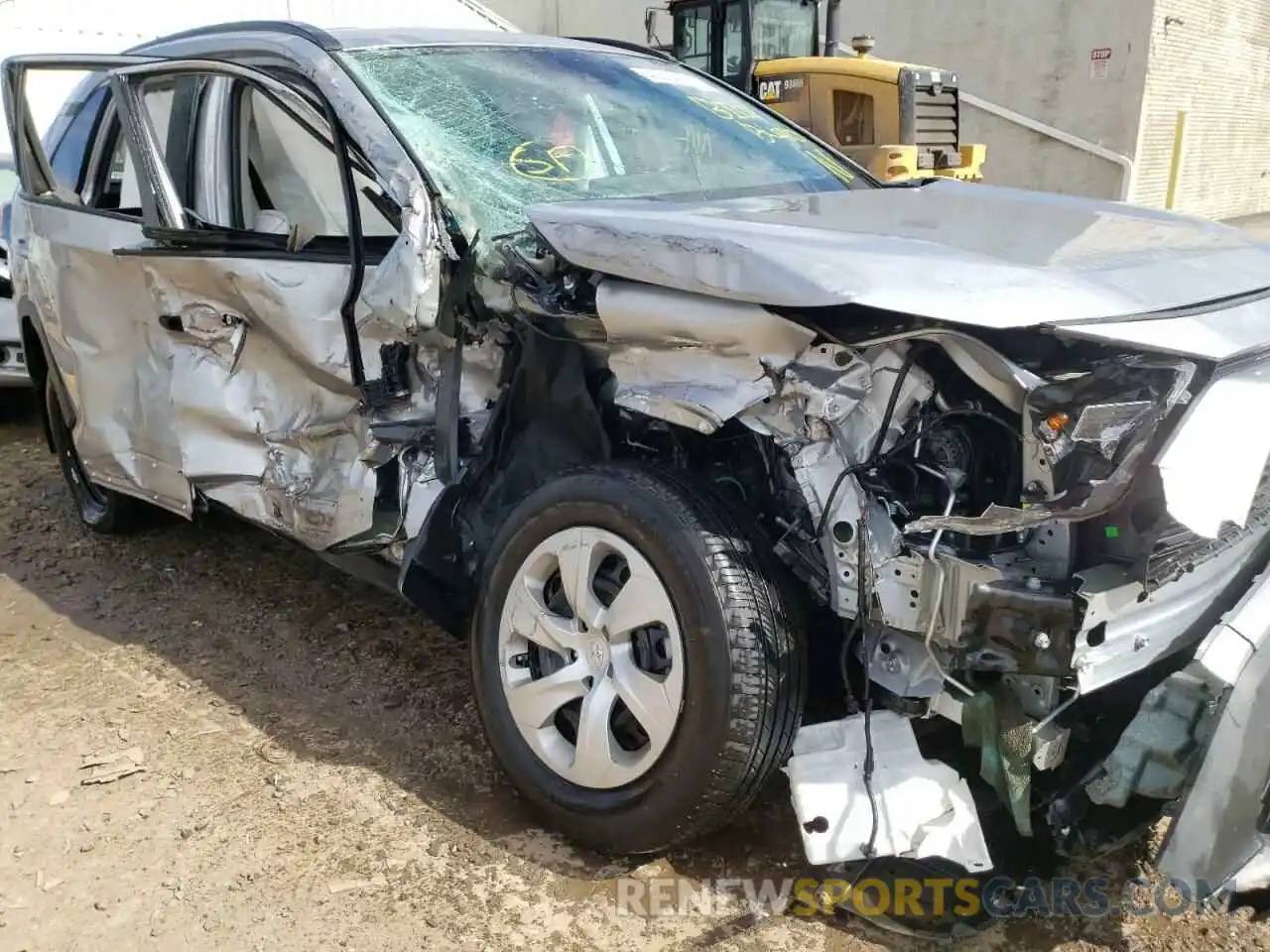 9 Photograph of a damaged car 2T3F1RFV0MC219204 TOYOTA RAV4 2021