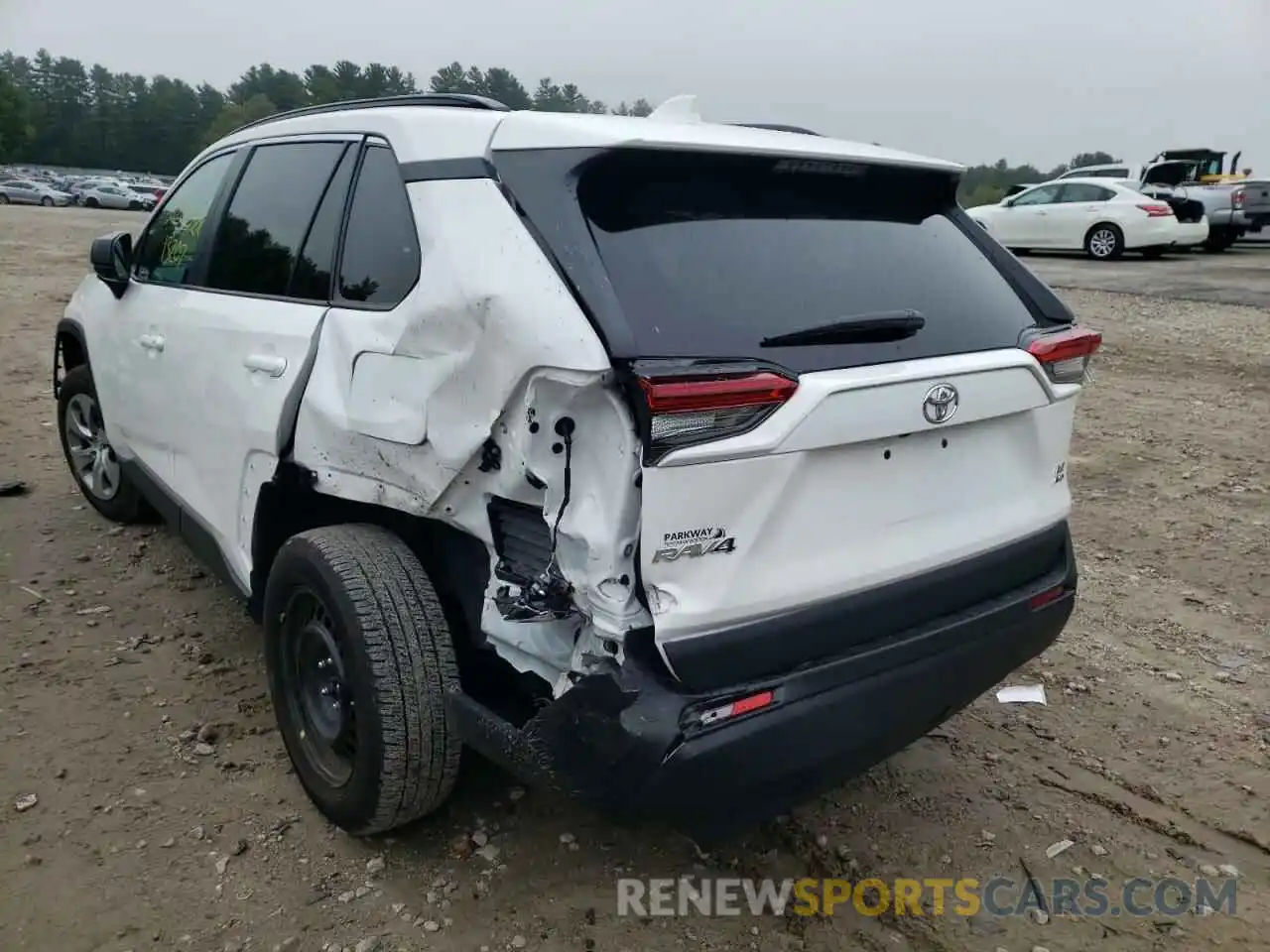 3 Photograph of a damaged car 2T3F1RFV0MC243003 TOYOTA RAV4 2021