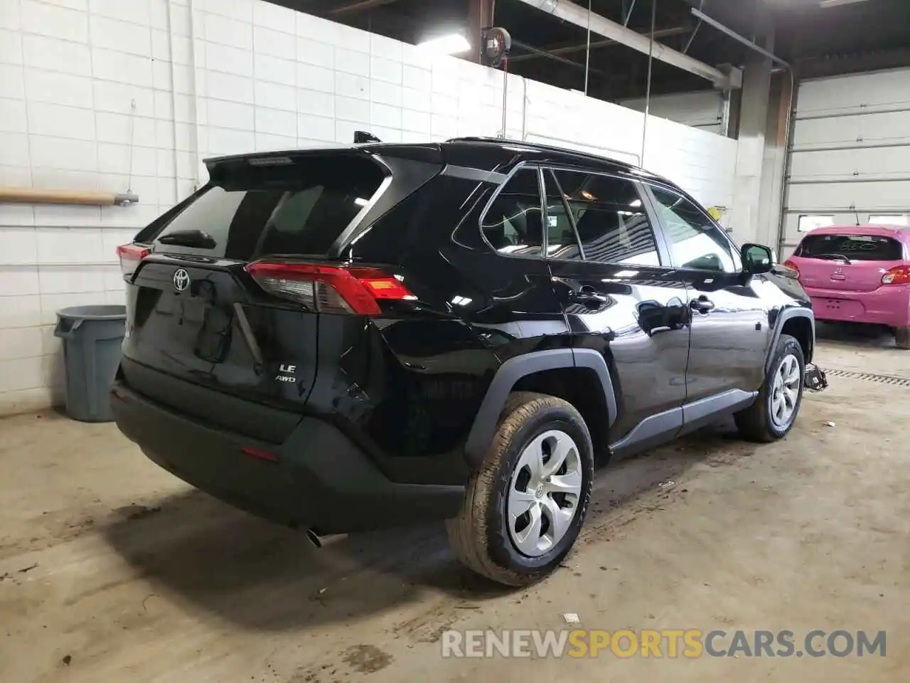 4 Photograph of a damaged car 2T3F1RFV0MC247391 TOYOTA RAV4 2021