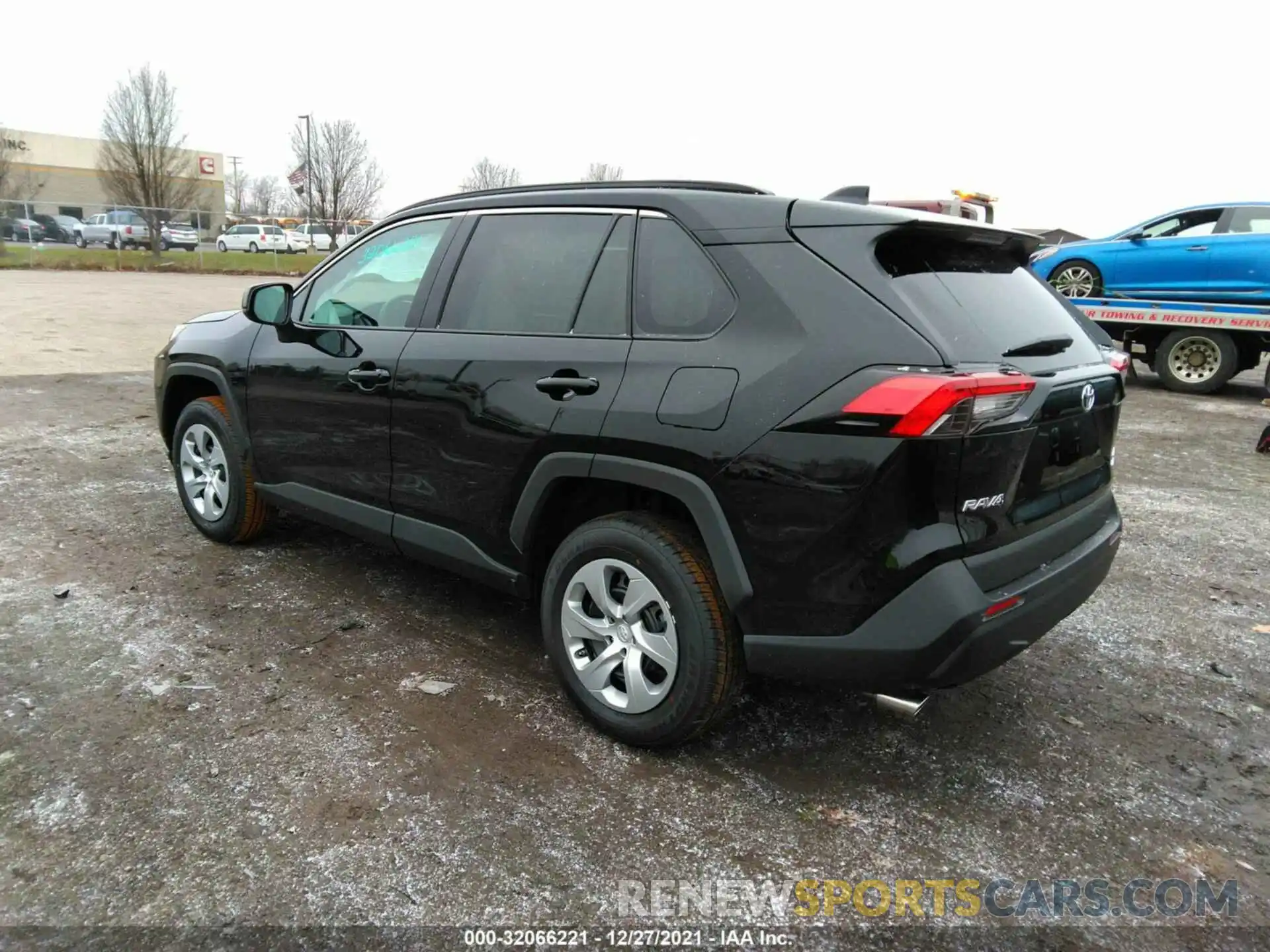 3 Фотография поврежденного автомобиля 2T3F1RFV0MC249089 TOYOTA RAV4 2021